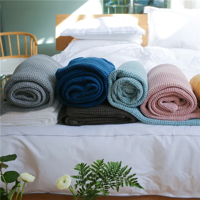 Alba Cotton Throw Throws By Designers Guild