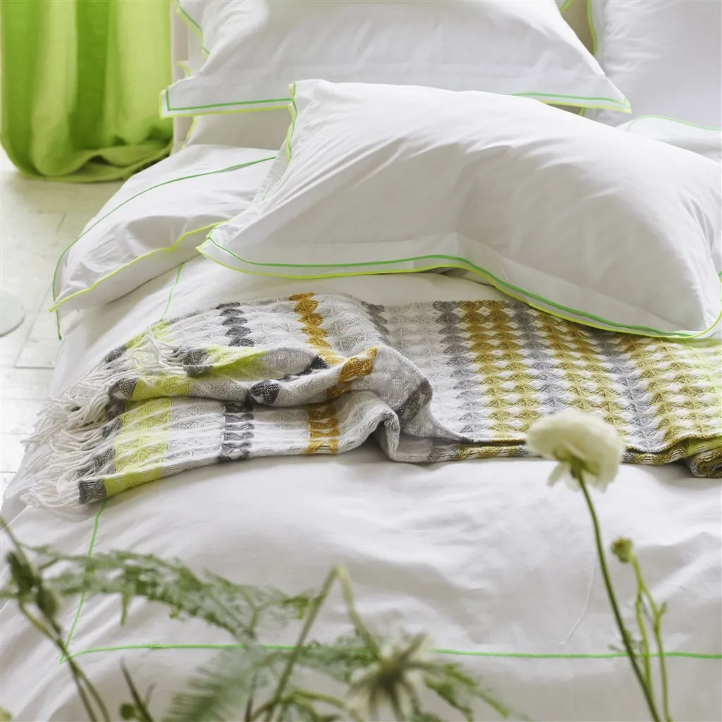 Santerno Chunky Wafle Weave Throw Throws By Designers Guild