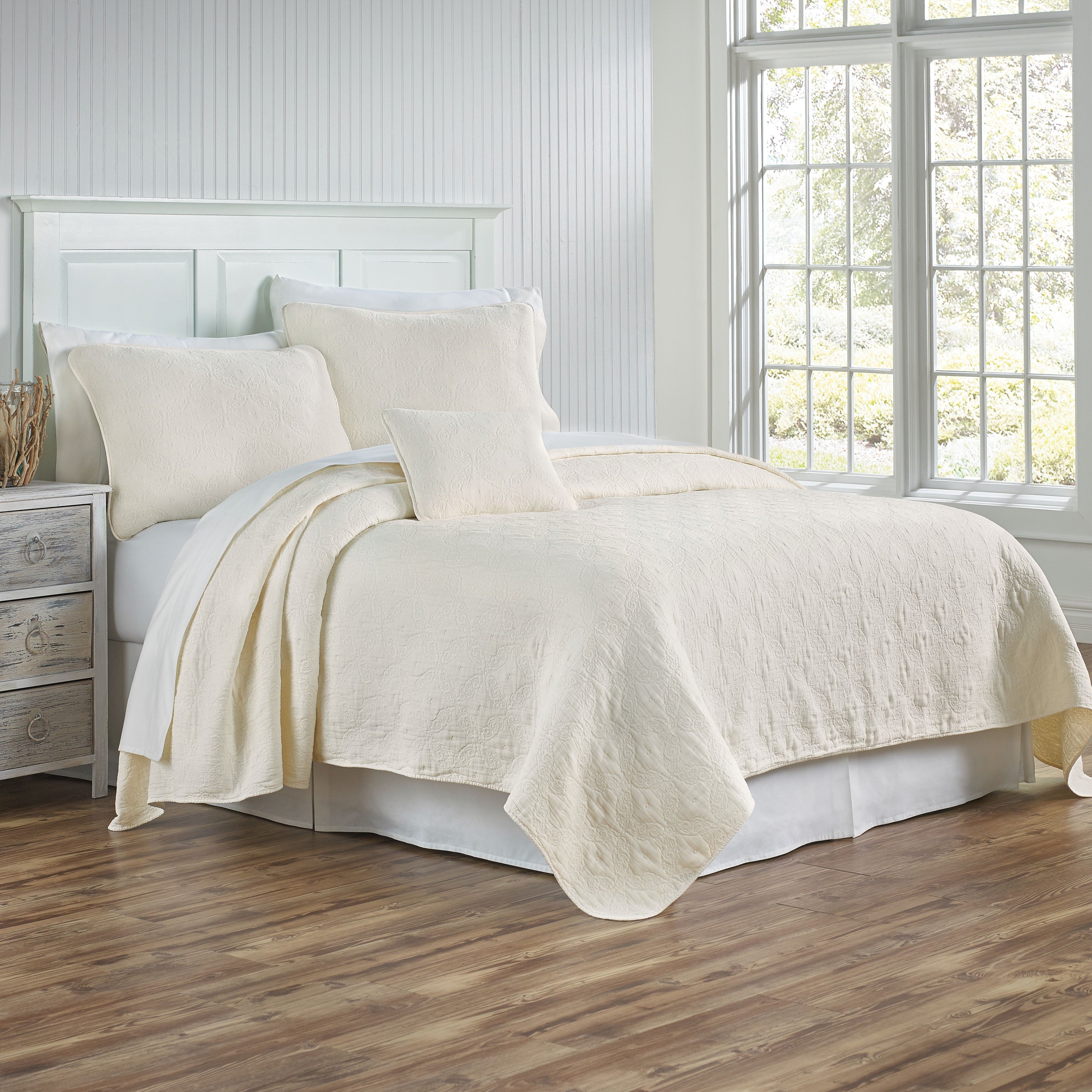Whitney  Coverlet Coverlet By TL at home