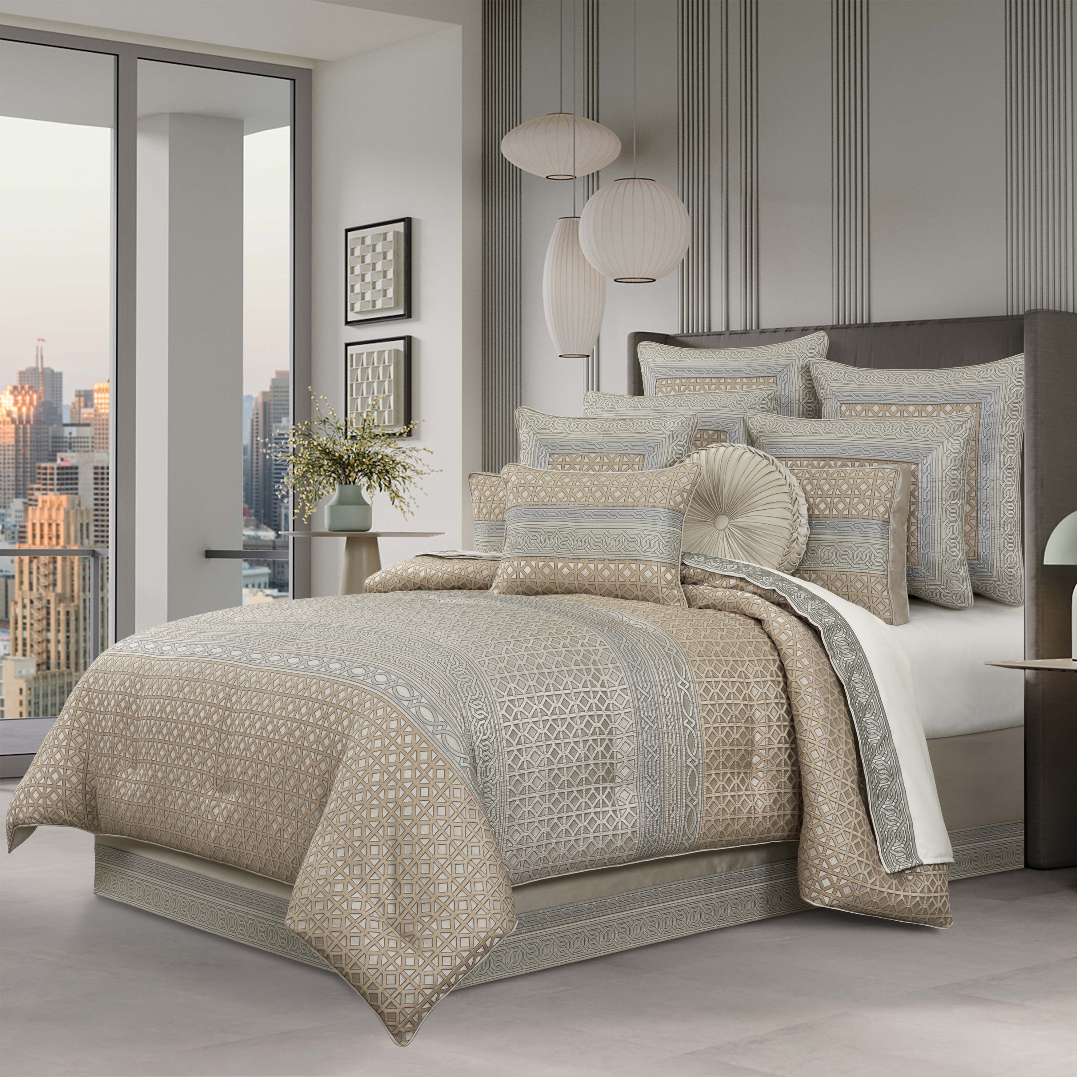 Alaro Spa 4 Piece Comforter Set Comforter Sets By J. Queen New York