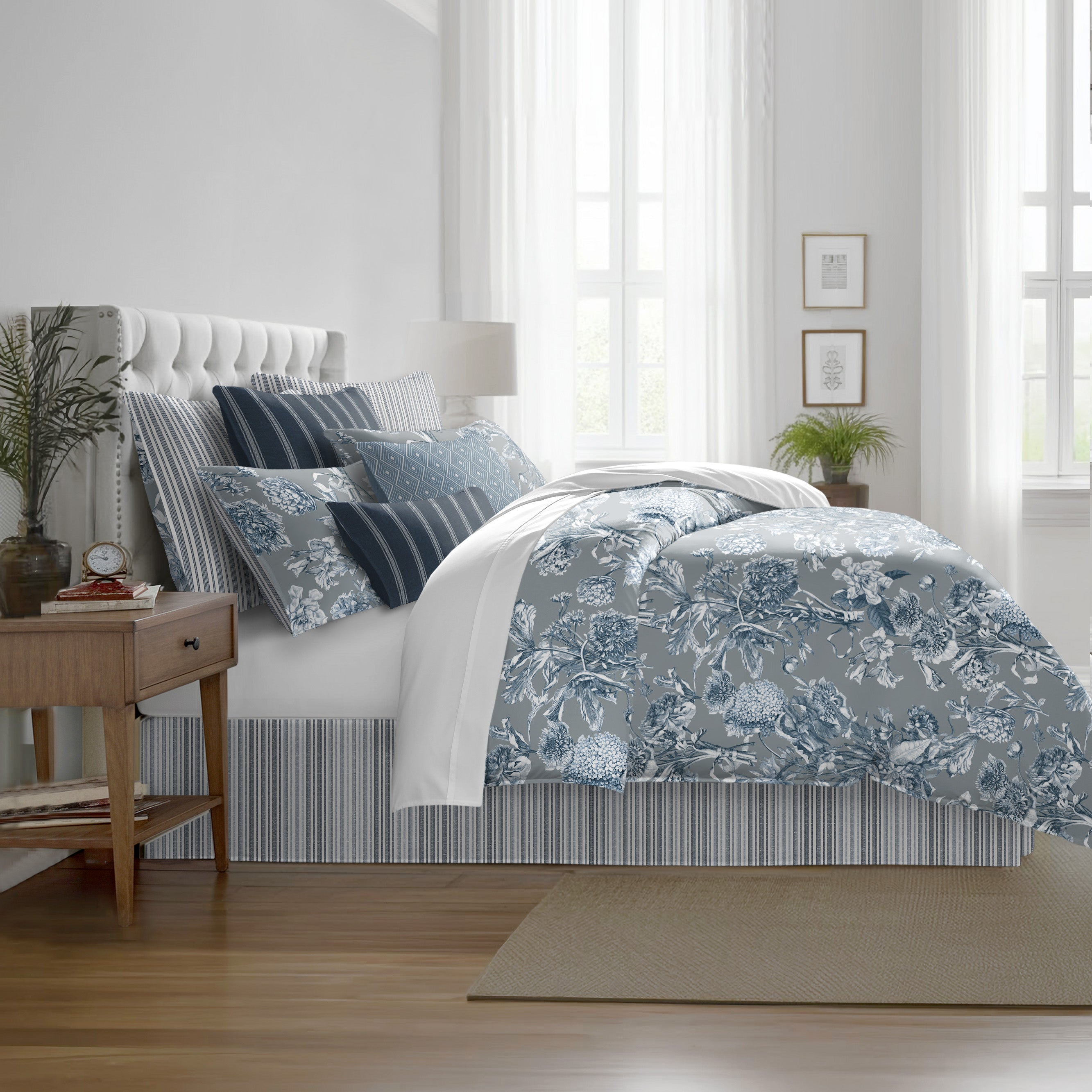 Alexandria Shadow 8 Piece Duvet Cover Set Duvet Covers By Colcha Linens