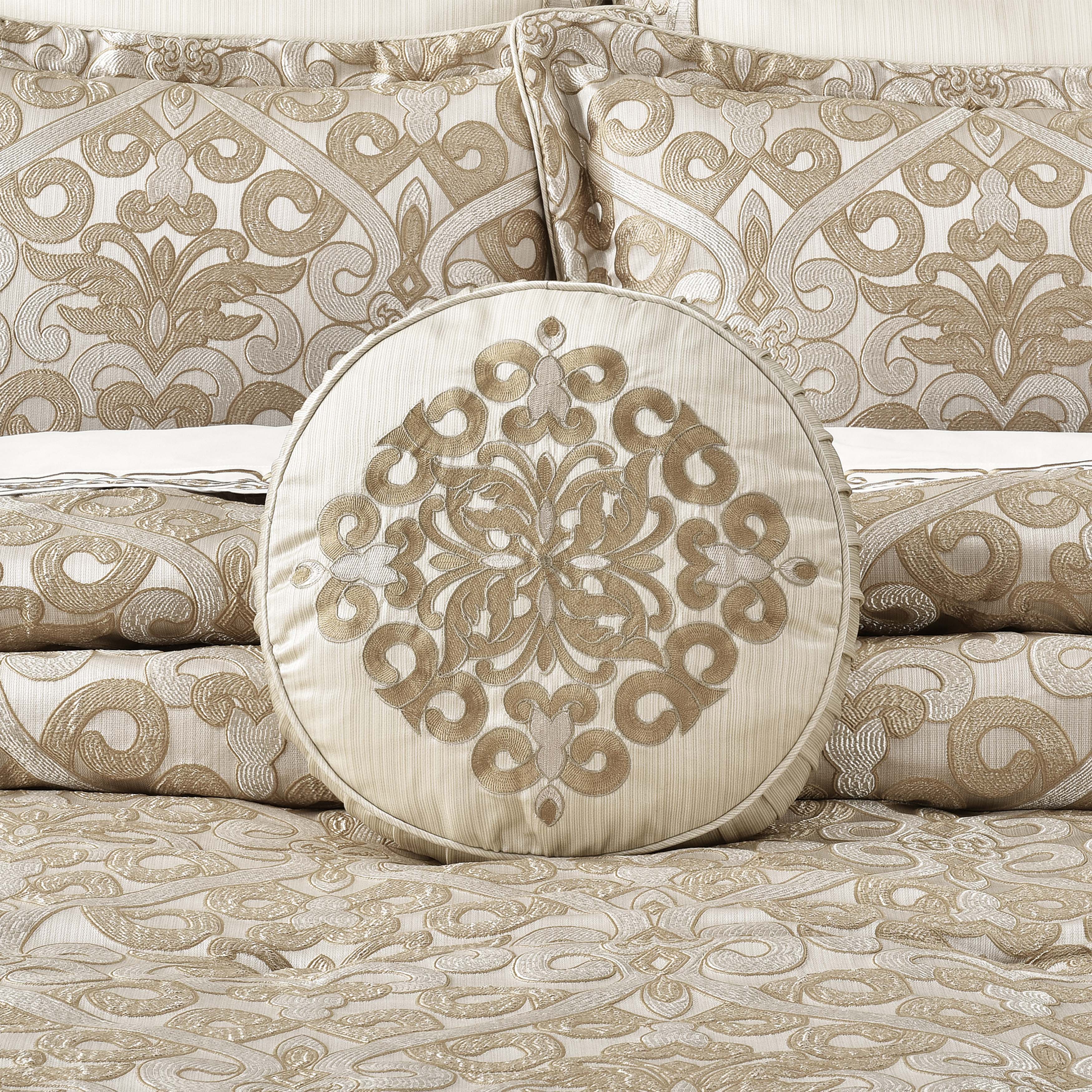 Amaretto Gold Round Decorative Throw Pillow 15" x 15" Throw Pillows By J. Queen New York