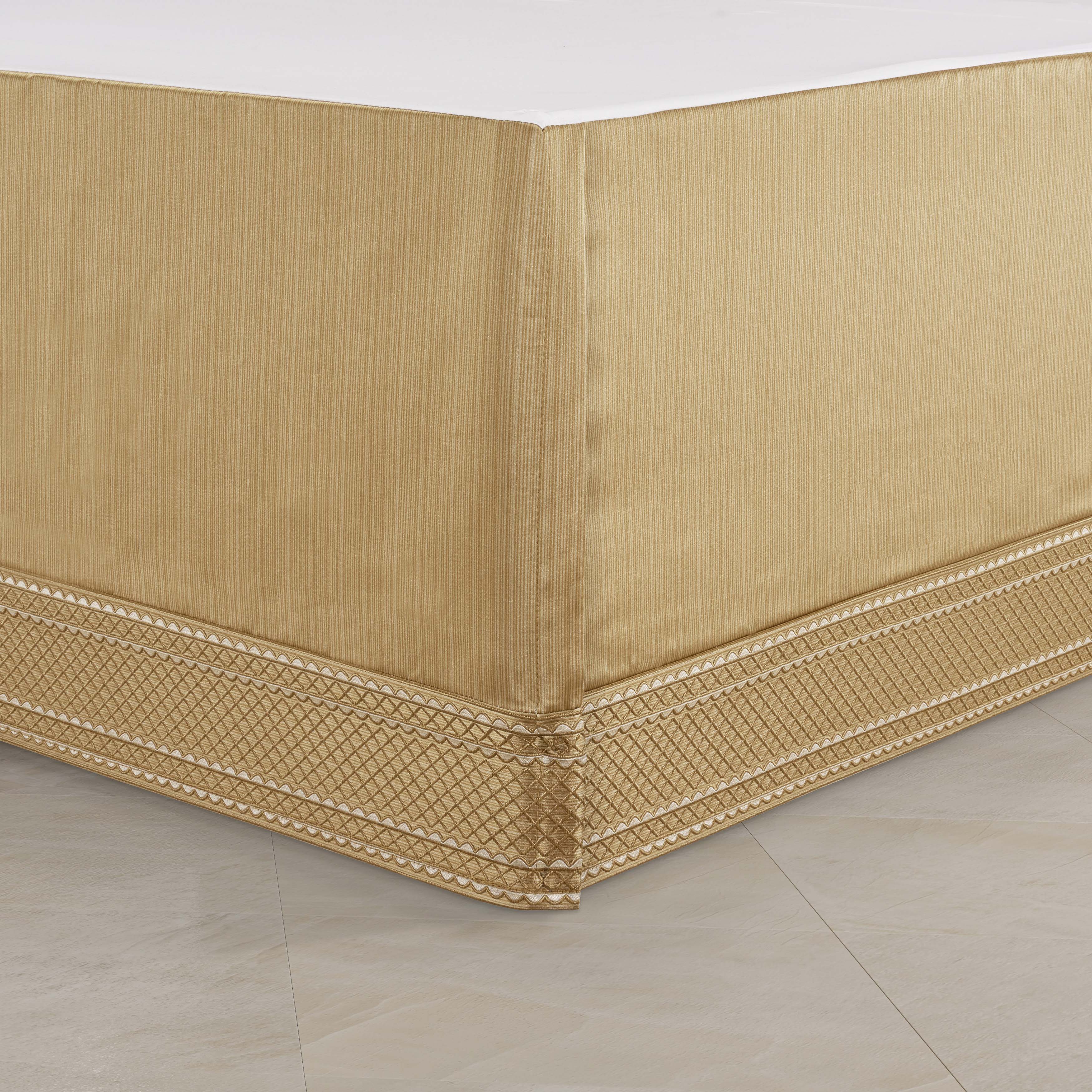 Aurelia Gold 4 Piece Comforter Set Comforter Sets By J. Queen New York