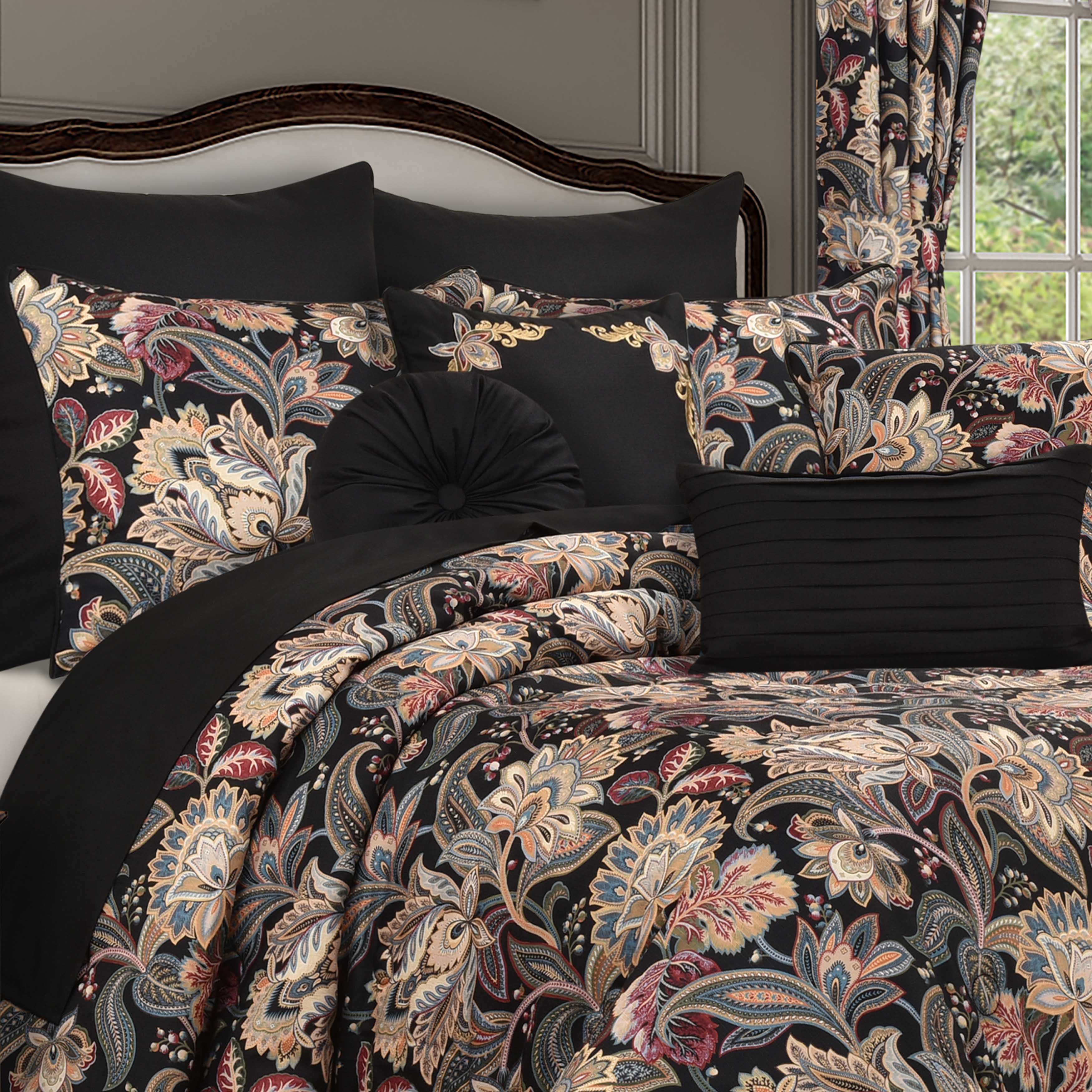 Calabria Black 3 Piece Comforter Set Comforter Sets By J. Queen New York