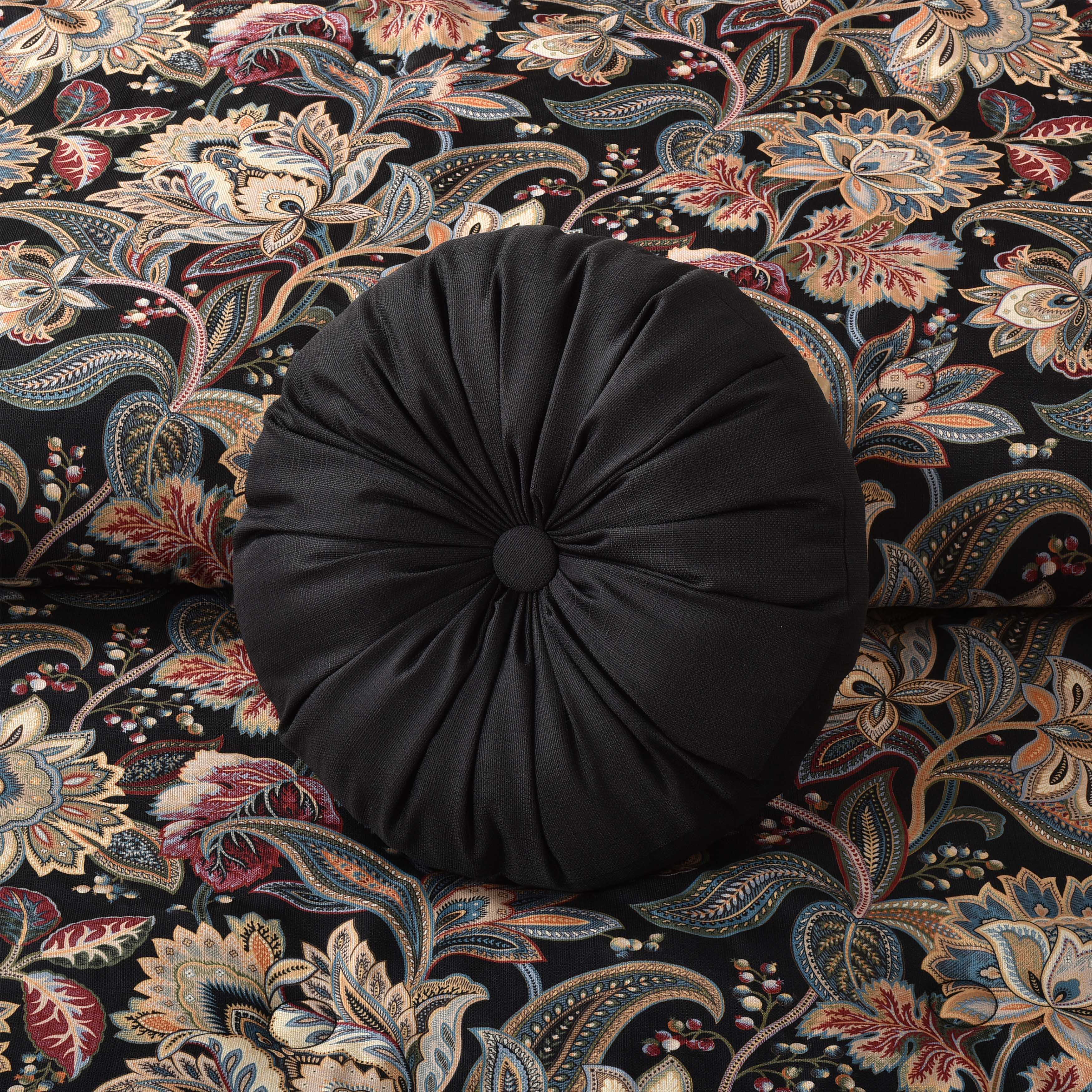 Calabria Black Round Decorative Throw Pillow 15" x 15" Throw Pillows By J. Queen New York