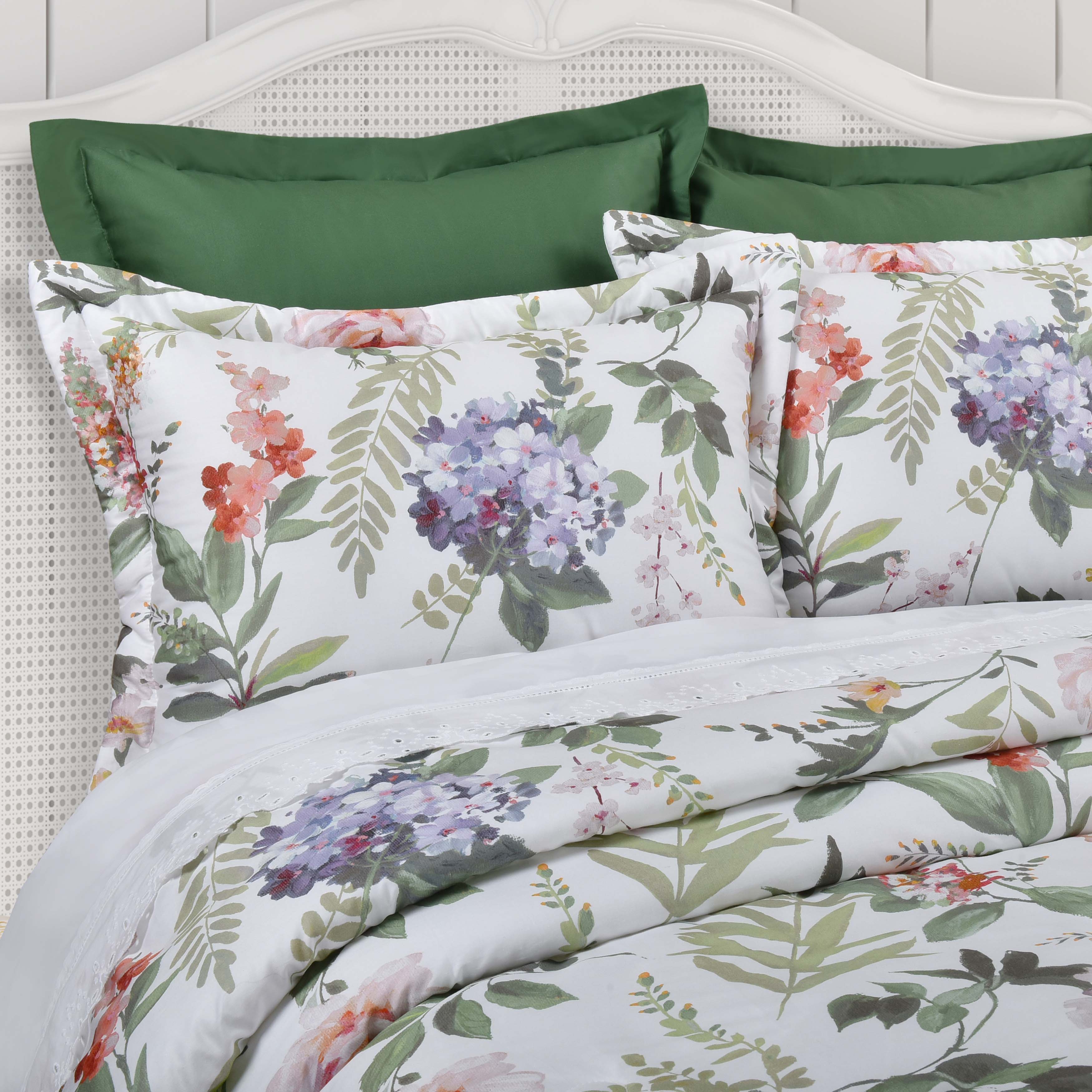 Clara Ivory 3 Piece Comforter Set Comforter Sets By J. Queen New York