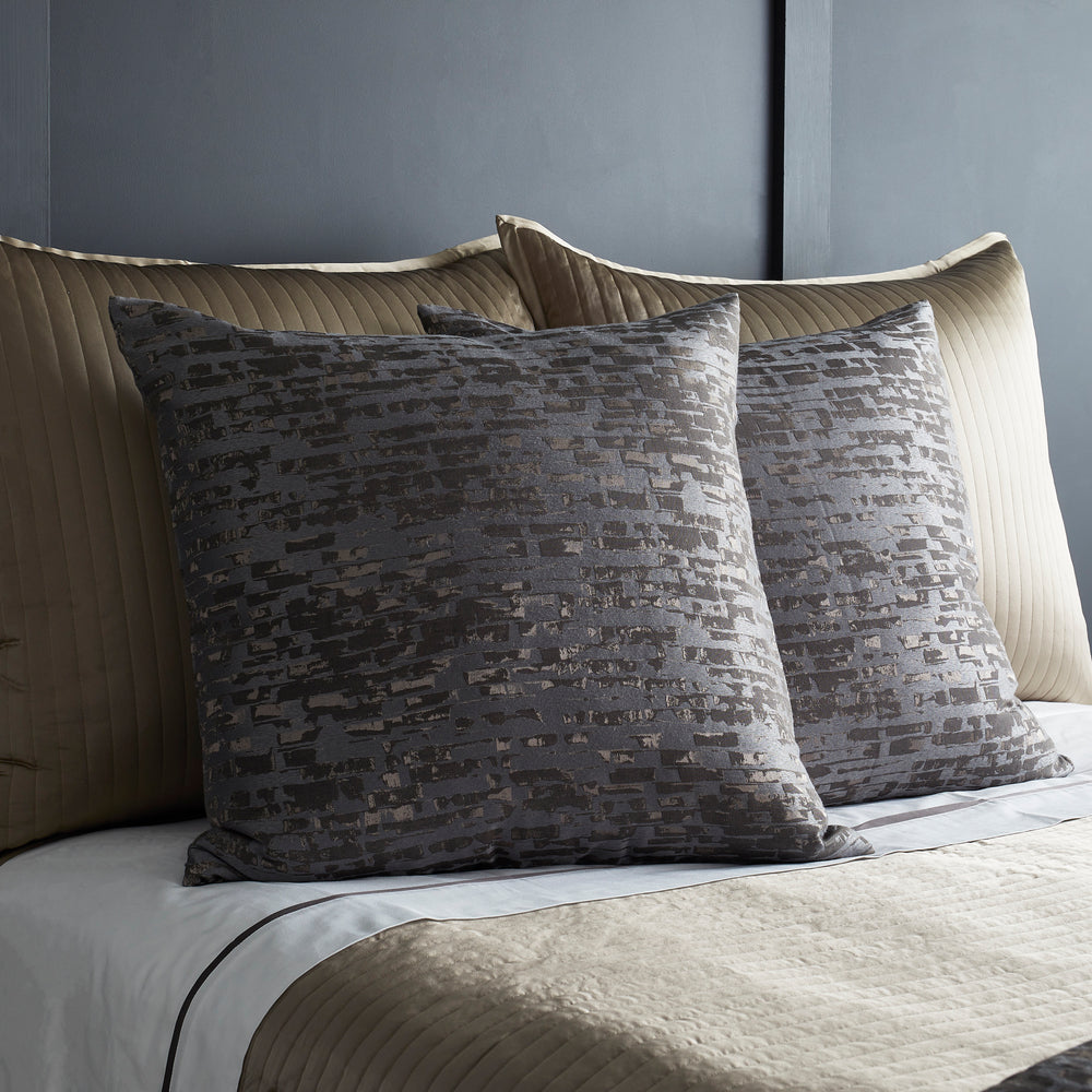 Delphi Sham Sham By Ann Gish