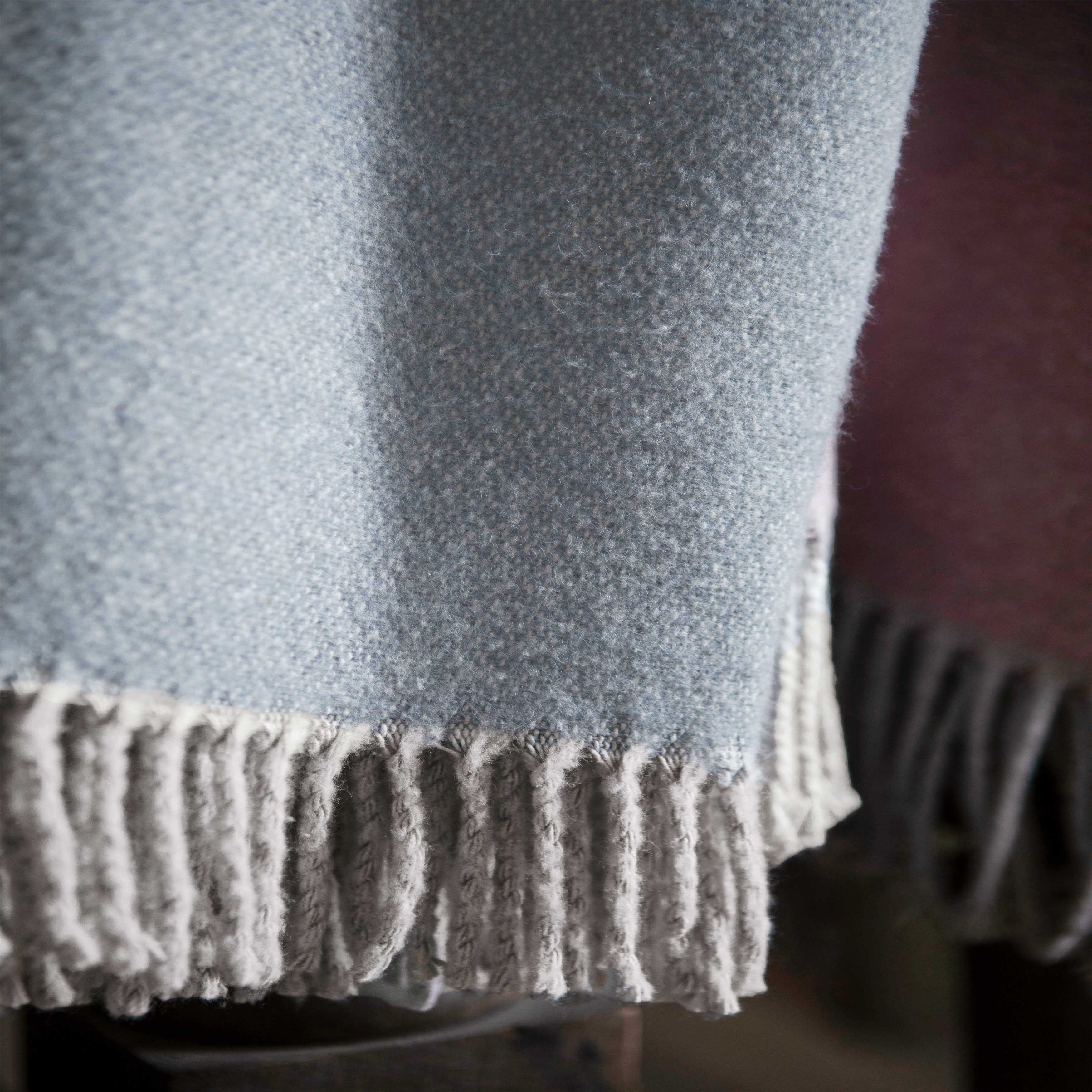 Divin Throw Throws By Anne de Solène