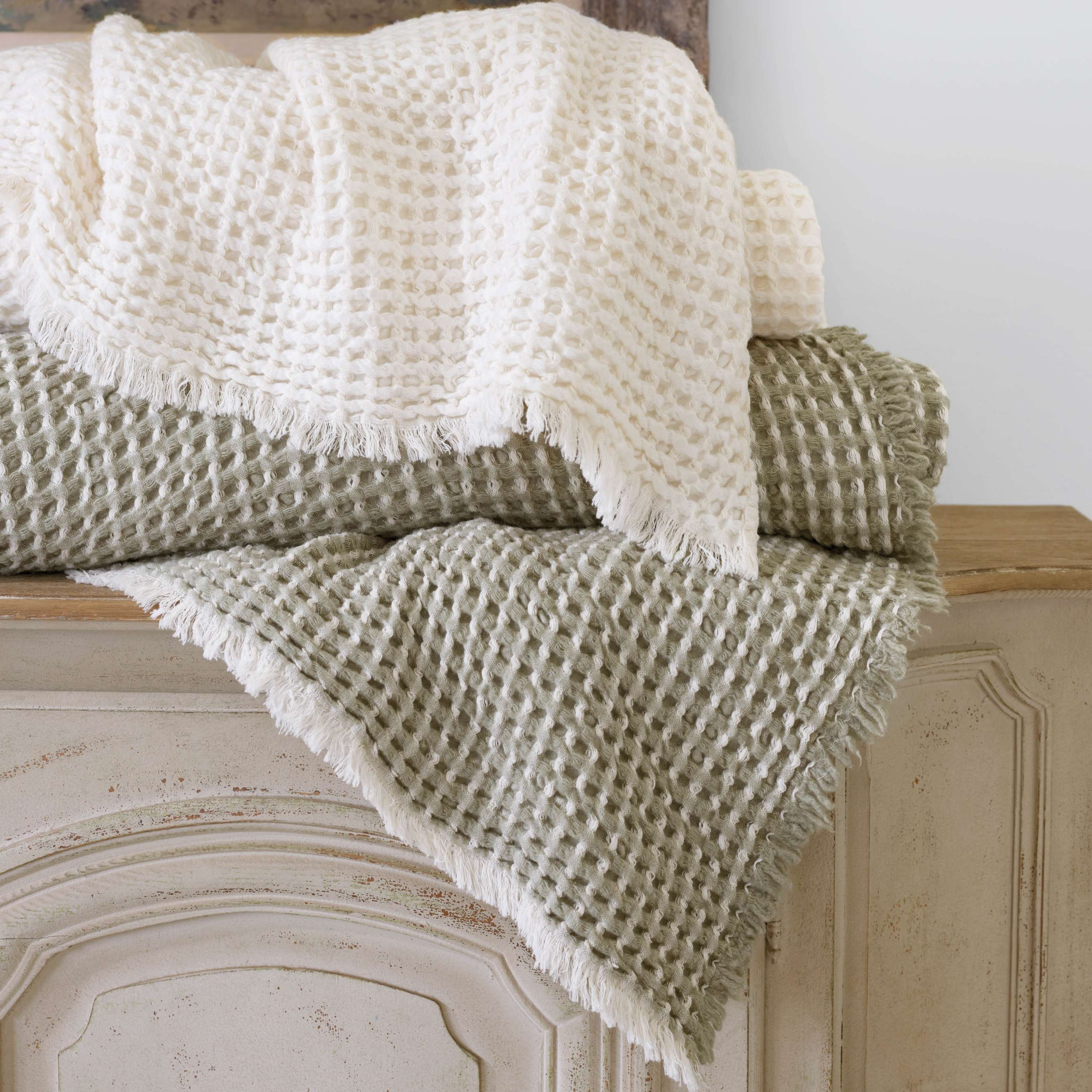 Dorothy Blanket Blanket By Annie Selke