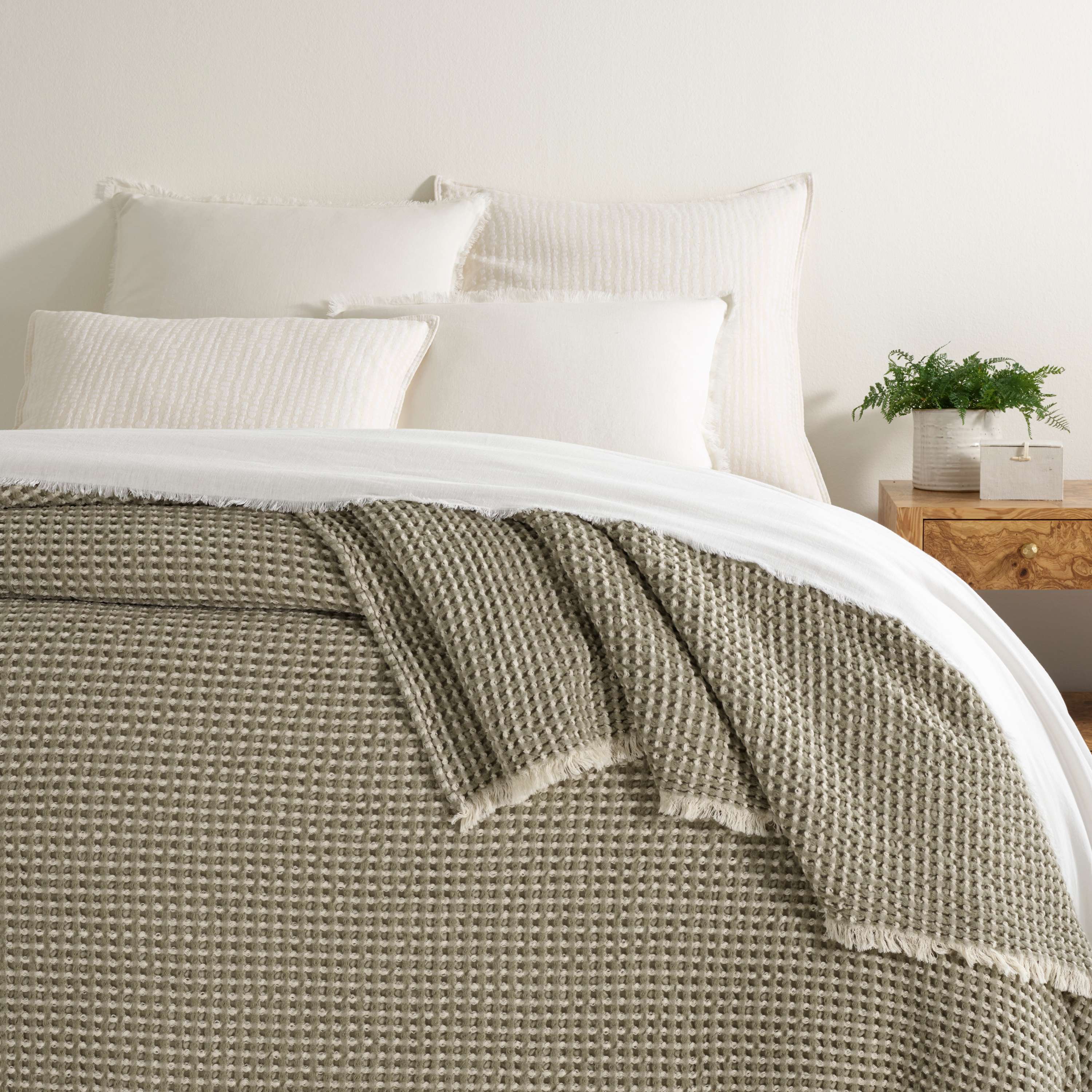 Dorothy Blanket Blanket By Annie Selke