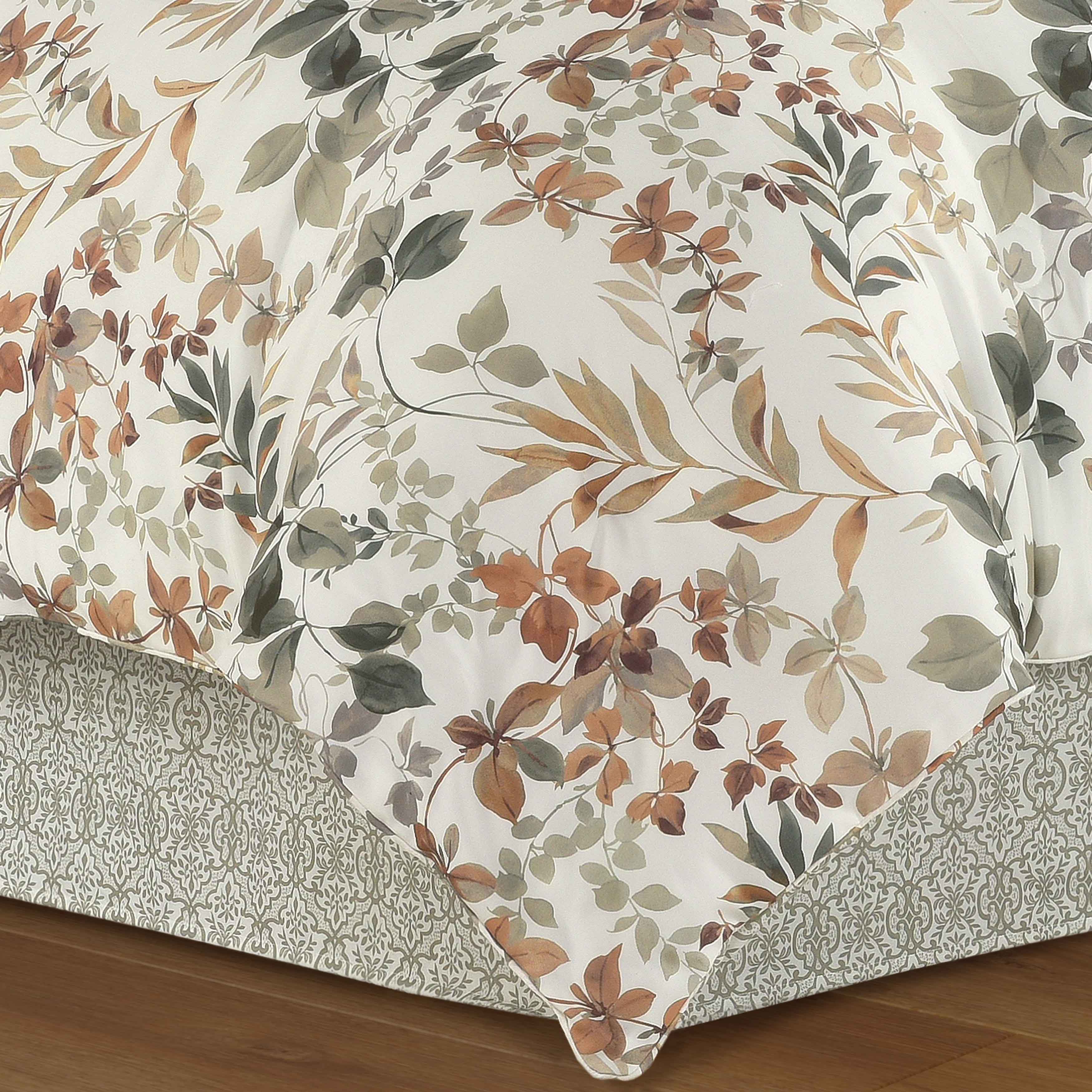 J Queen Evergreen Sage 4 Piece Comforter Set in Full- Final Sale Comforter Sets By US Office - Latest-bedding