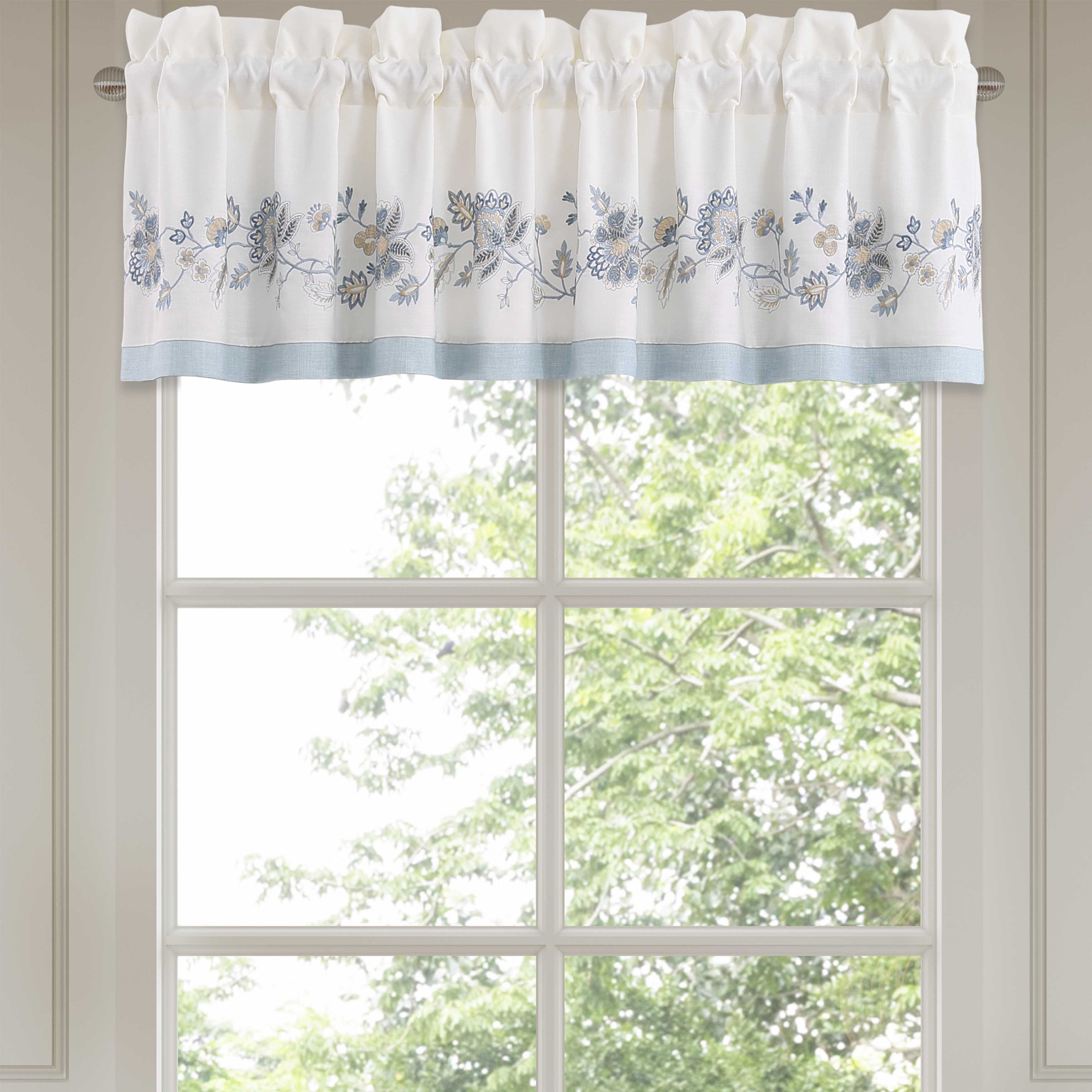 Garden Bloom Chambray Straight Window Valance Window Valances By J. Queen New York