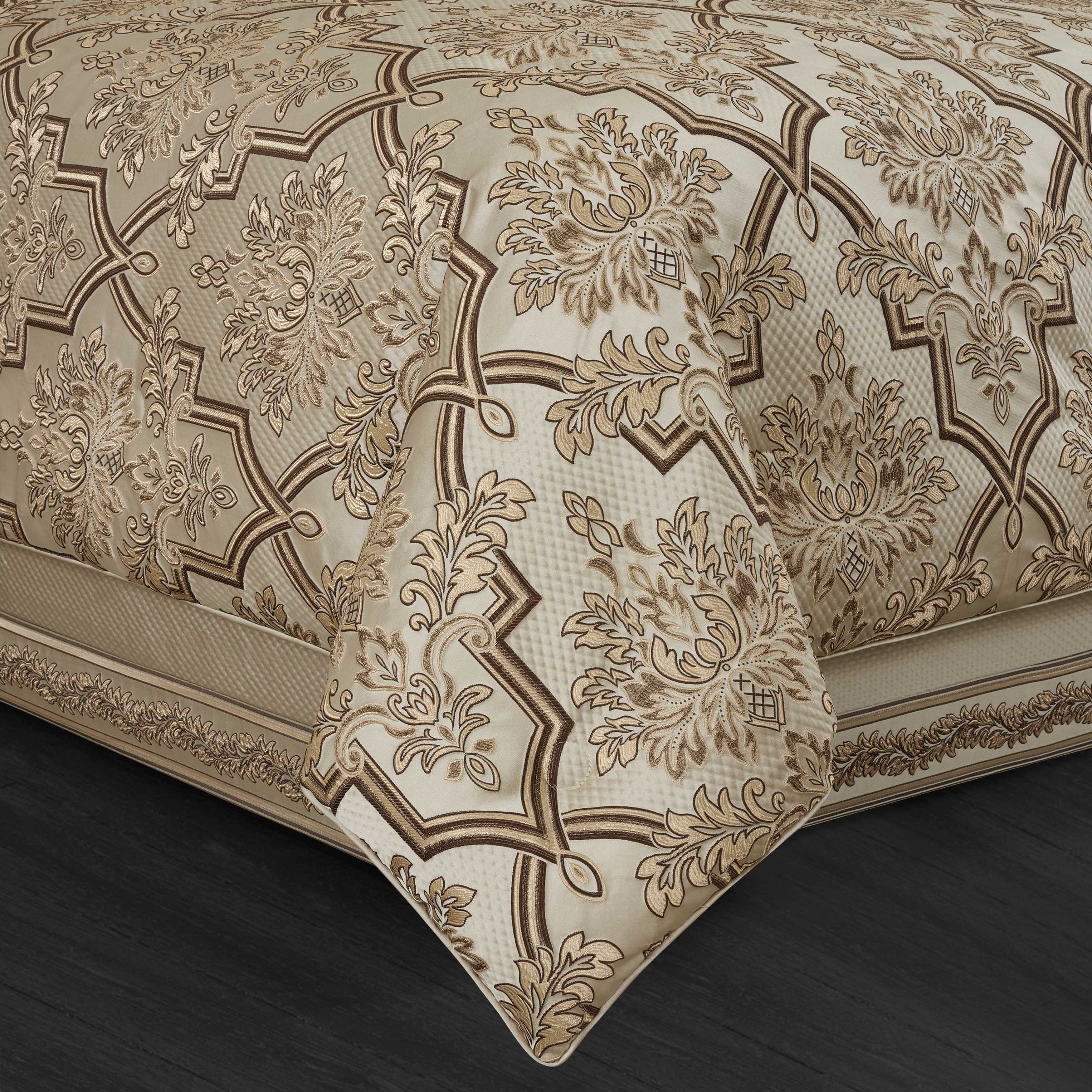 Gold Coast Sand 4 Piece Comforter Set Comforter Sets By J. Queen New York