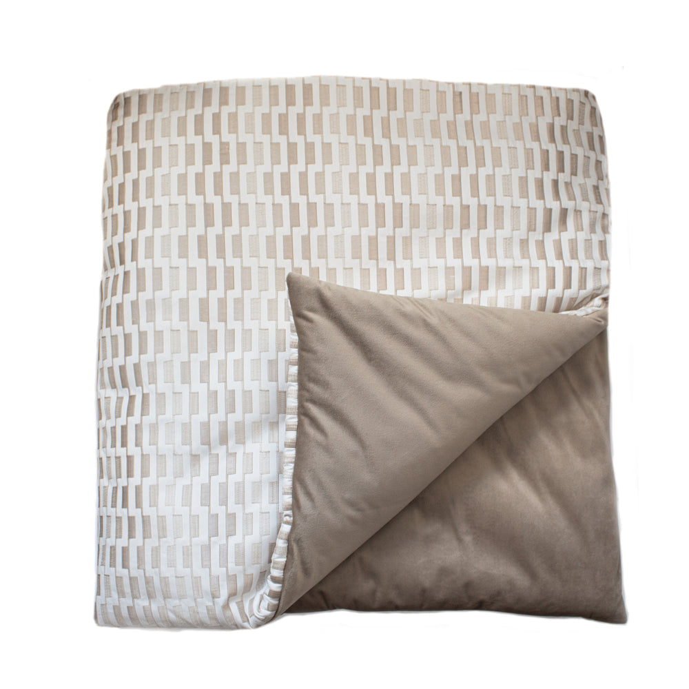 Ingot Throw Throws By Ann Gish