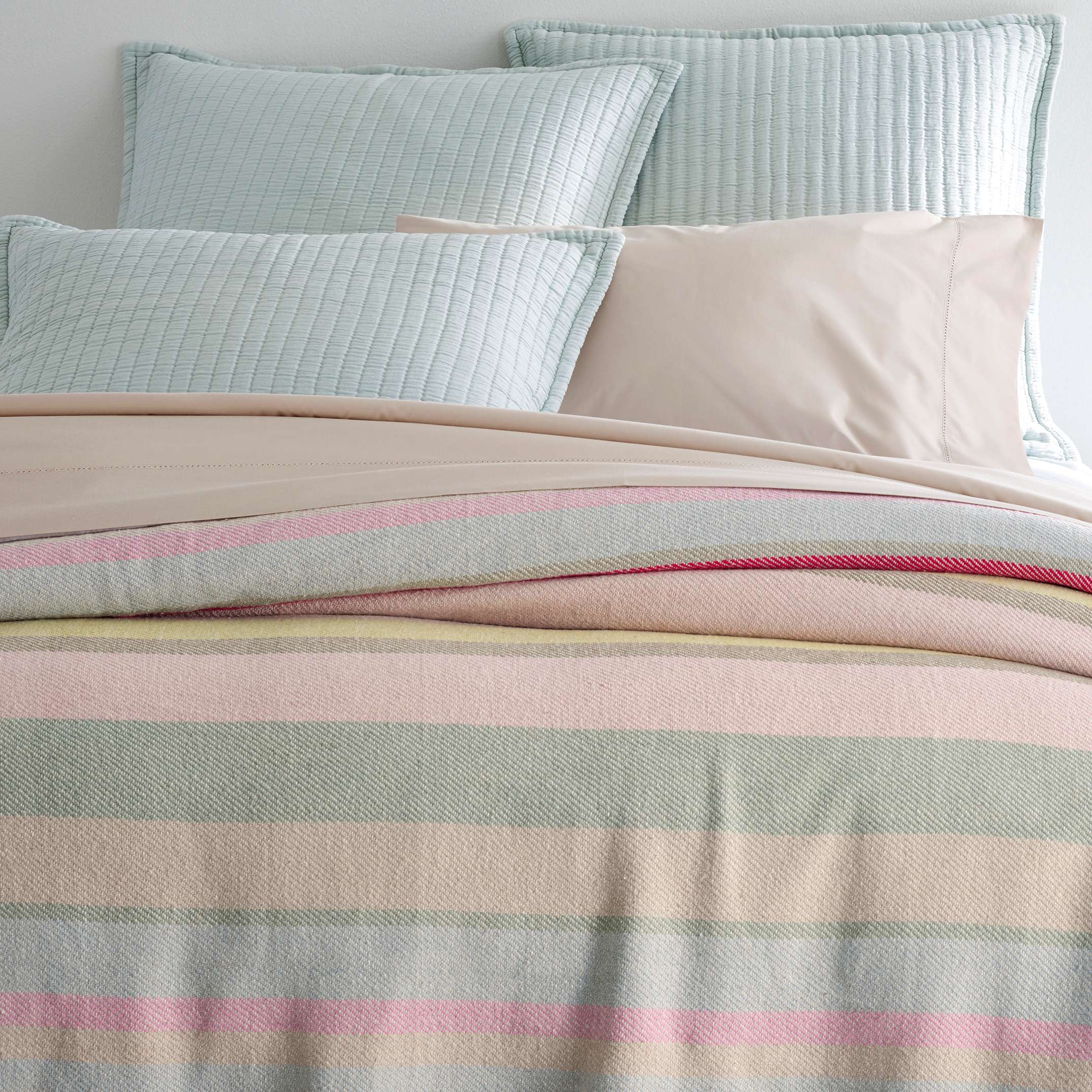 Ingrid Blanket Blanket By Annie Selke