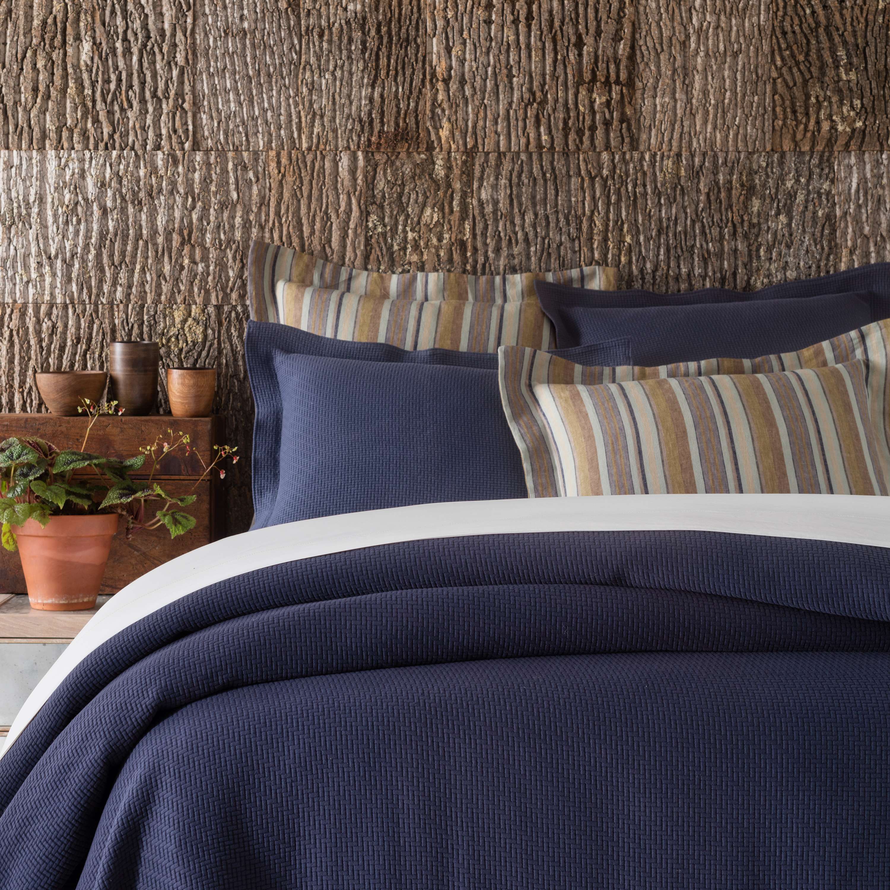 Interlaken Matelasse Coverlet Coverlet By Annie Selke