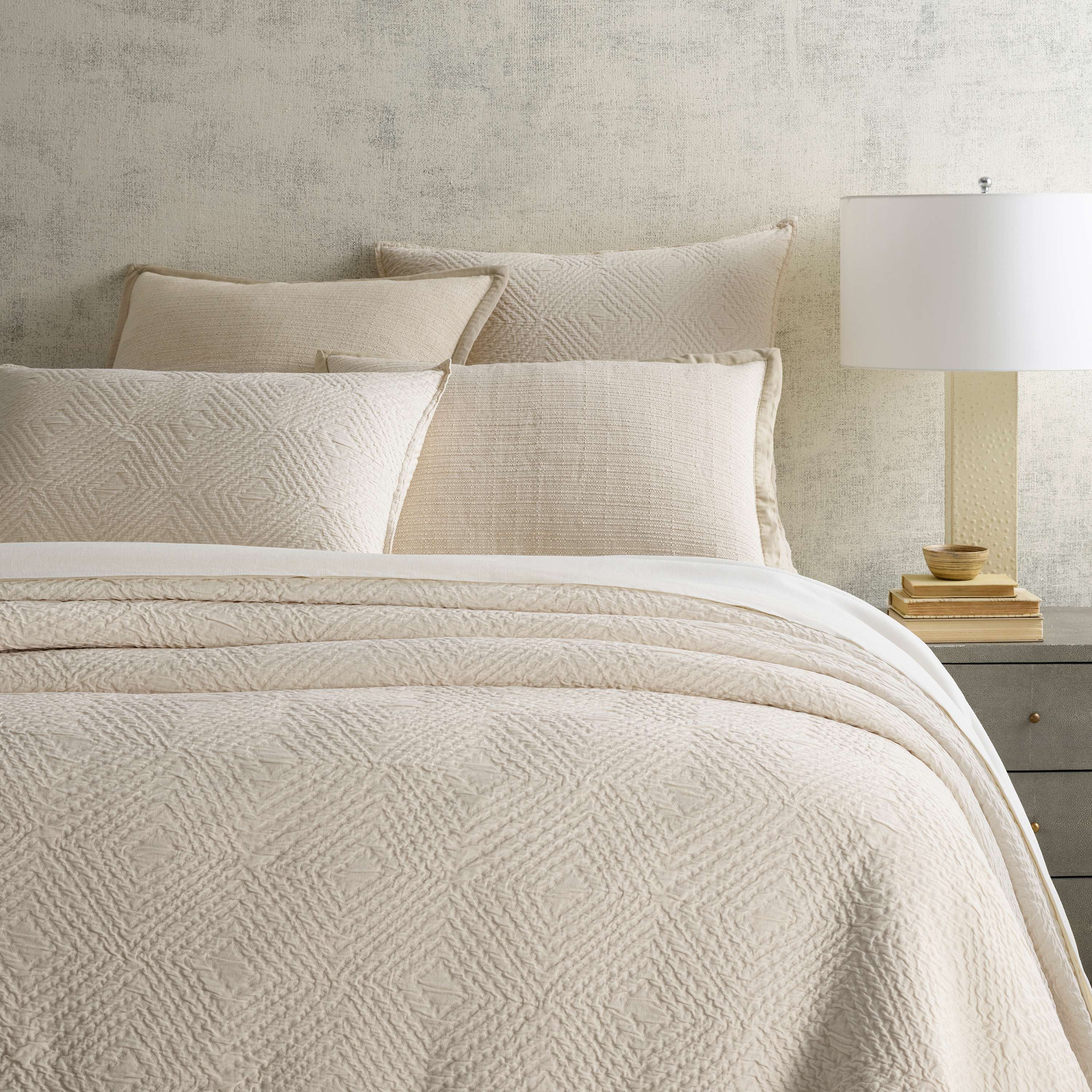 Kerala Matelasse Coverlet Coverlet By Annie Selke