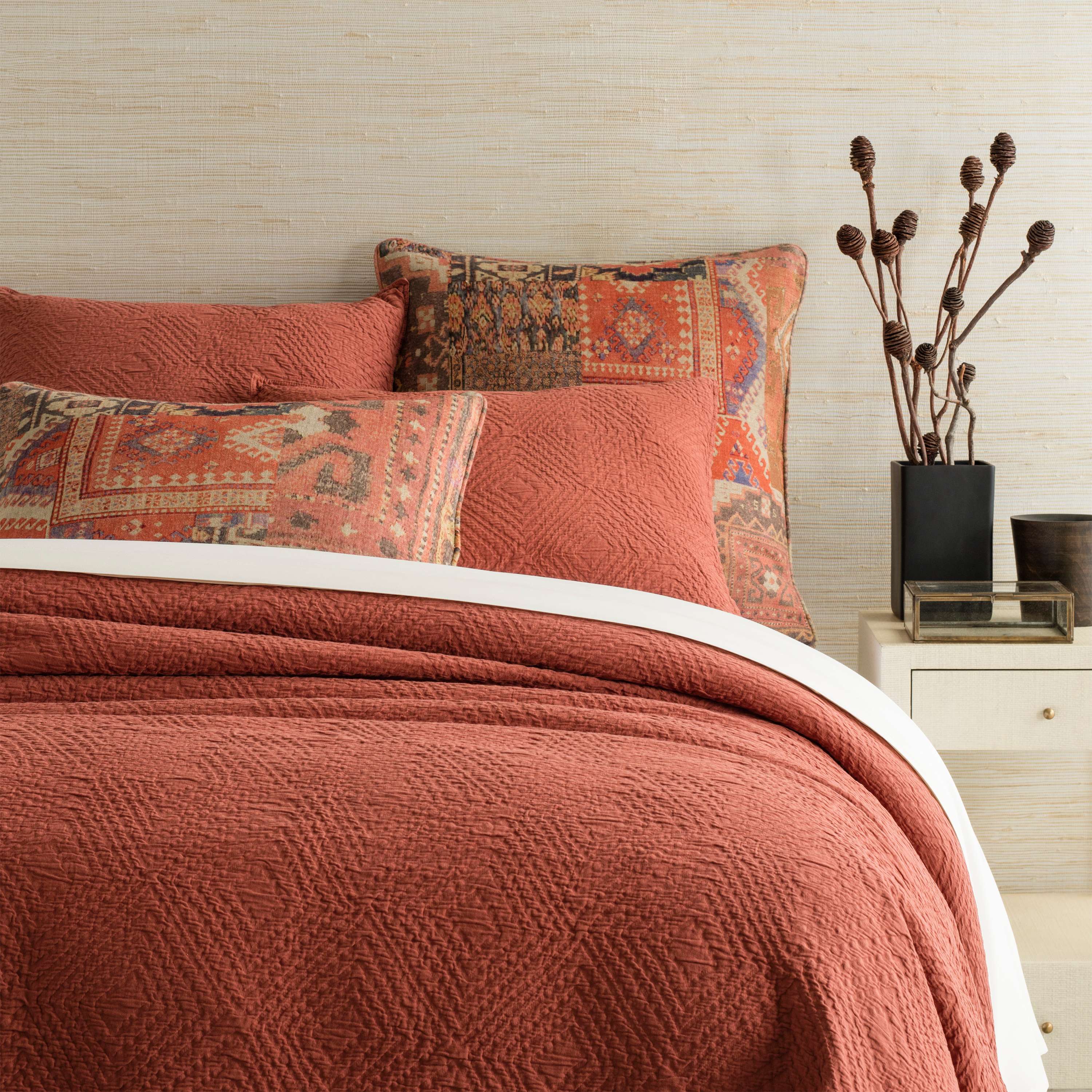 Kerala Matelasse Coverlet Coverlet By Annie Selke