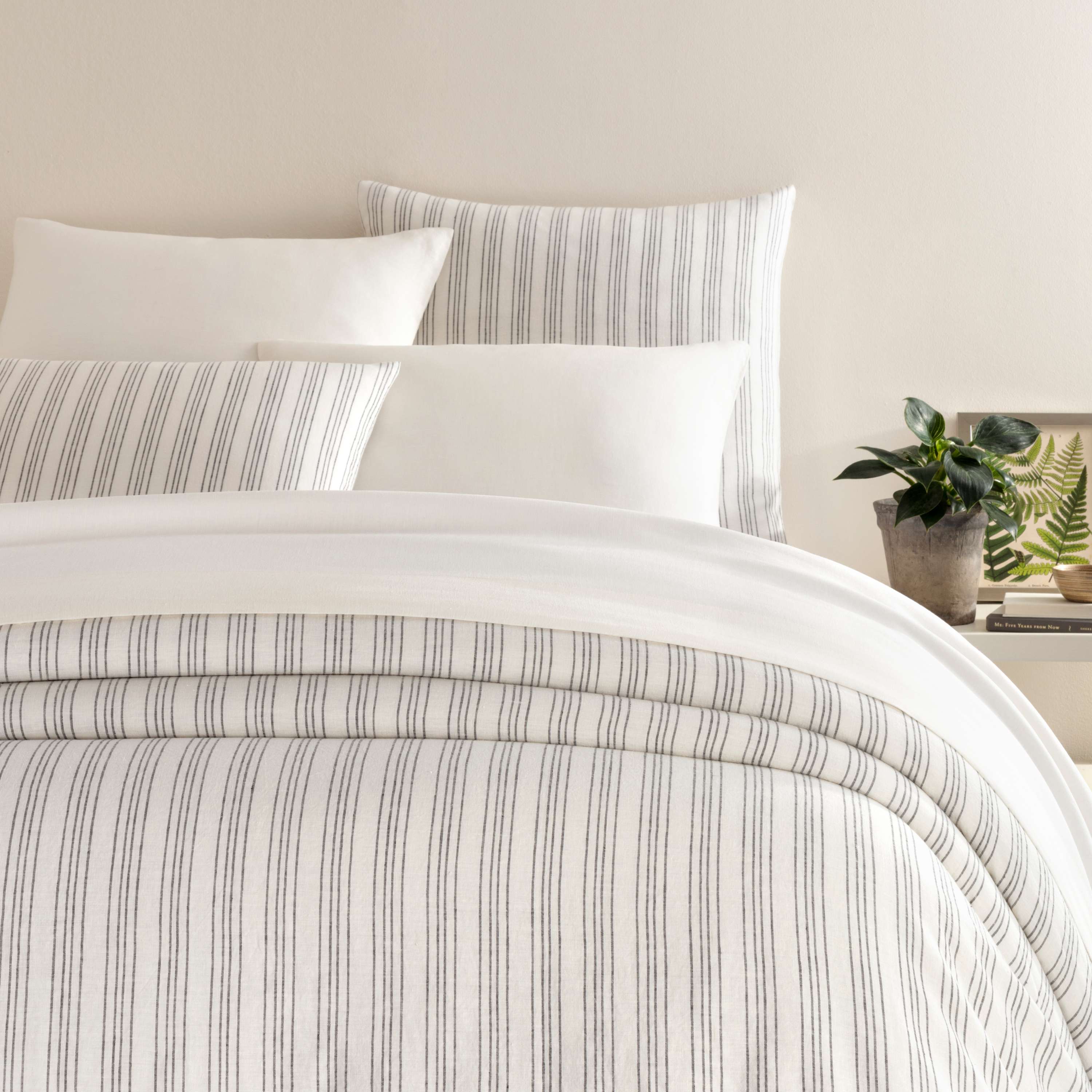 Lush Linen Stripe Duvet Cover Duvet Covers By Annie Selke