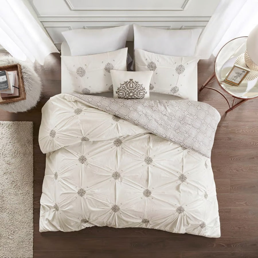 Malia Ivory 4 Piece Duvet Cover Set Duvet Covers By JLA HOME/Olliix (E & E Co., Ltd)