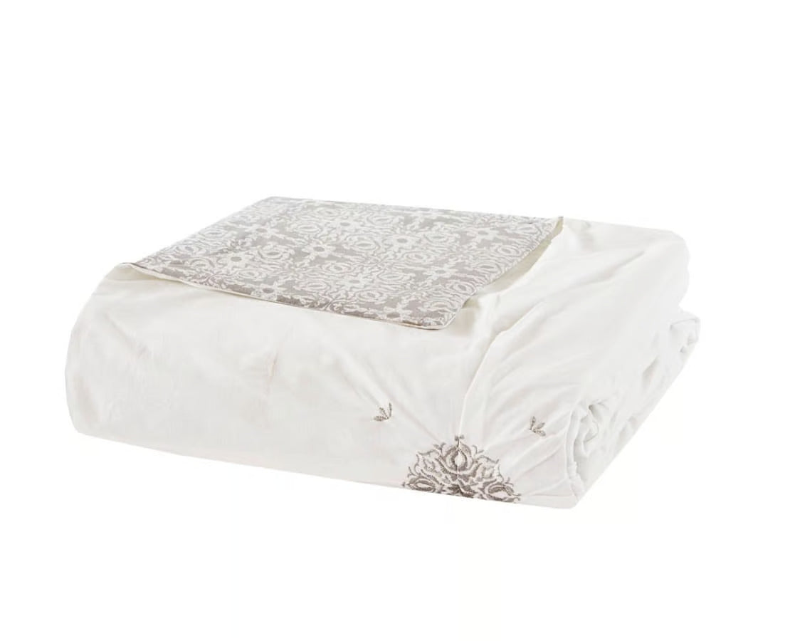 Malia Ivory 4 Piece Duvet Cover Set Duvet Covers By JLA HOME/Olliix (E & E Co., Ltd)