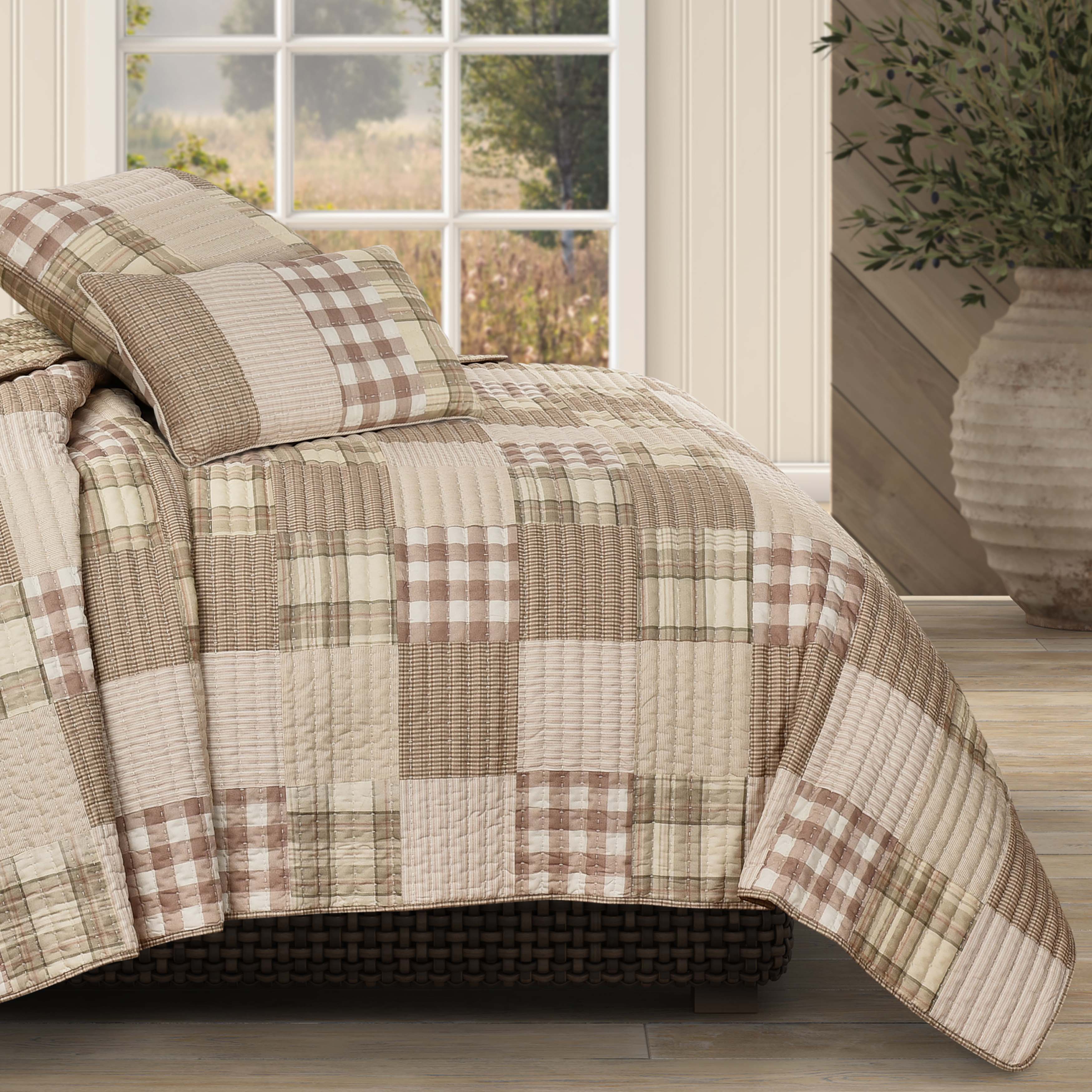 Mayfair Quilt Quilt Sets By J. Queen New York