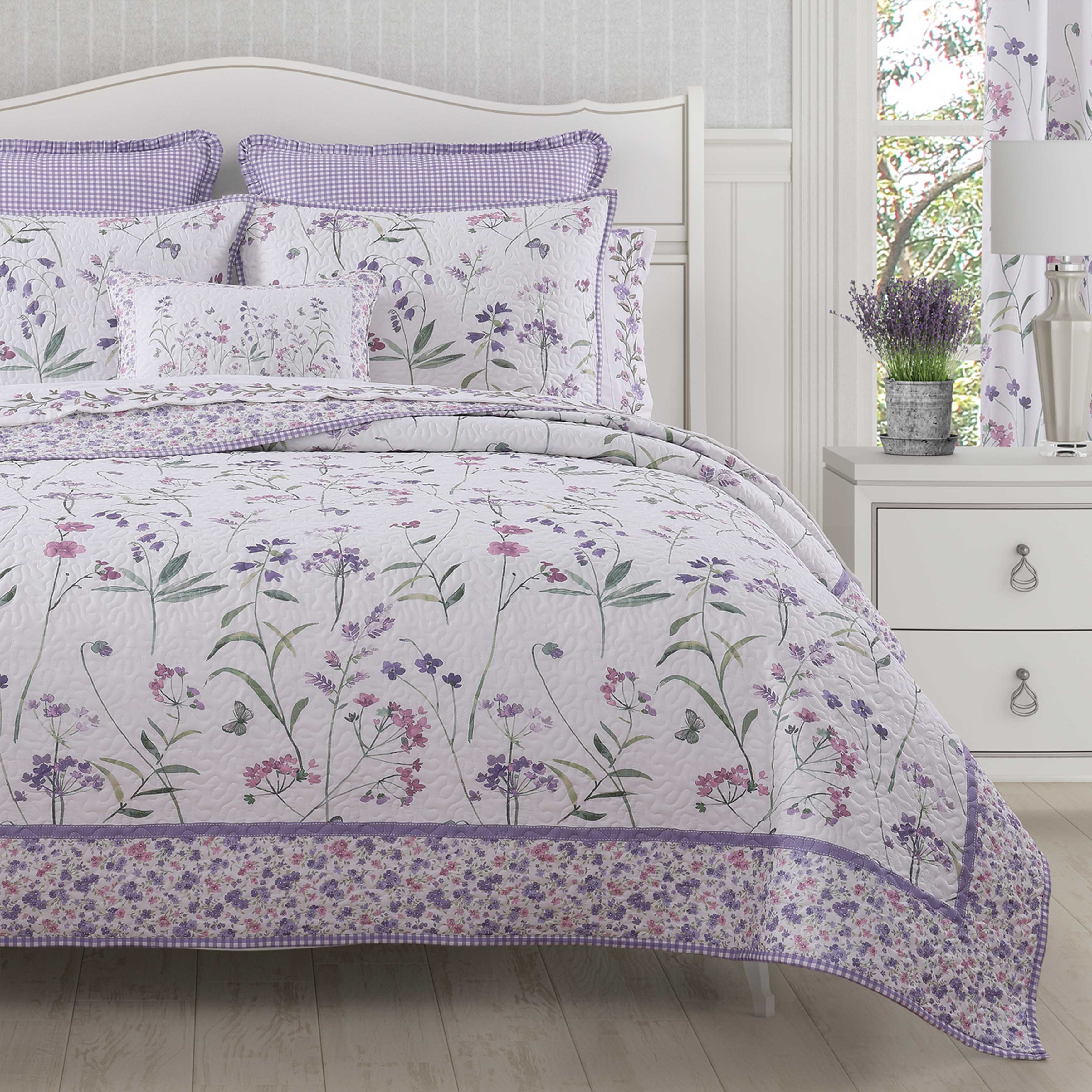 Nola Lilac 3 Piece Quilt Set Quilt Sets By J. Queen New York