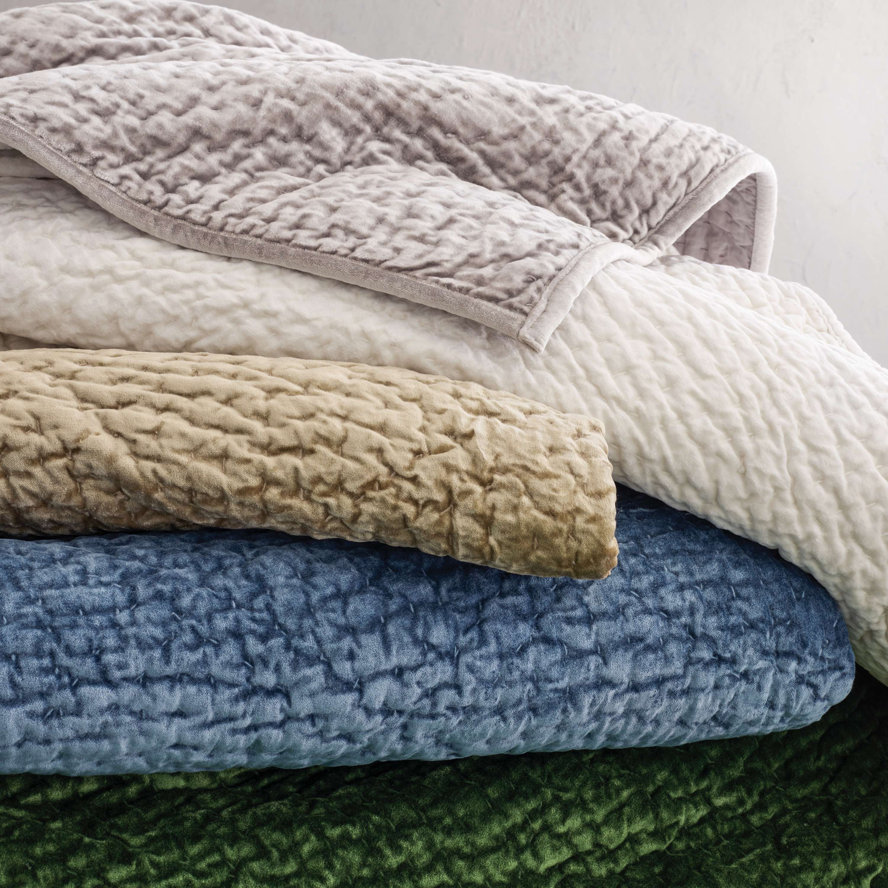 Parisienne Velvet Quilt Quilt Sets By Annie Selke