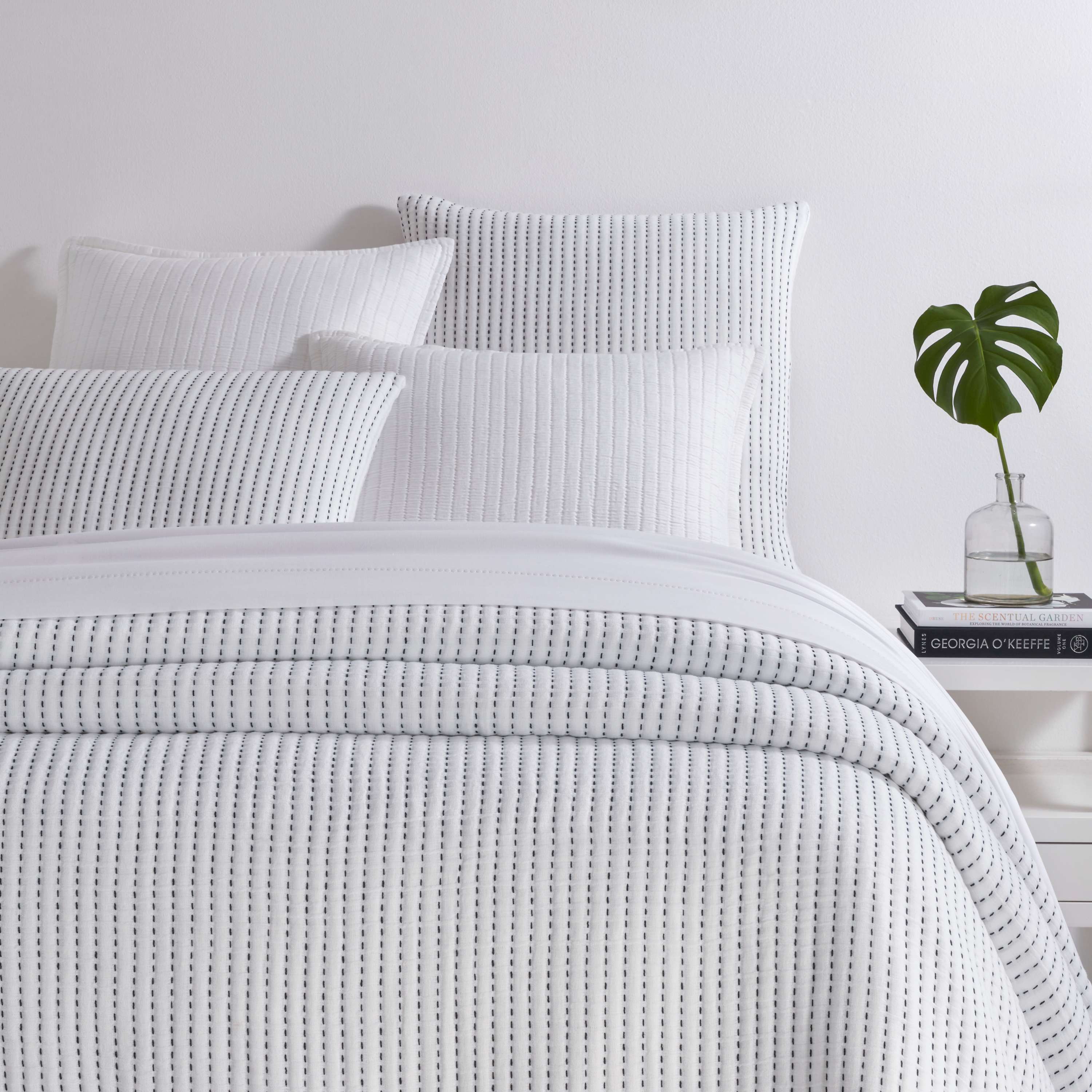 Pick Stitch Matelasse Coverlet Coverlet By Annie Selke