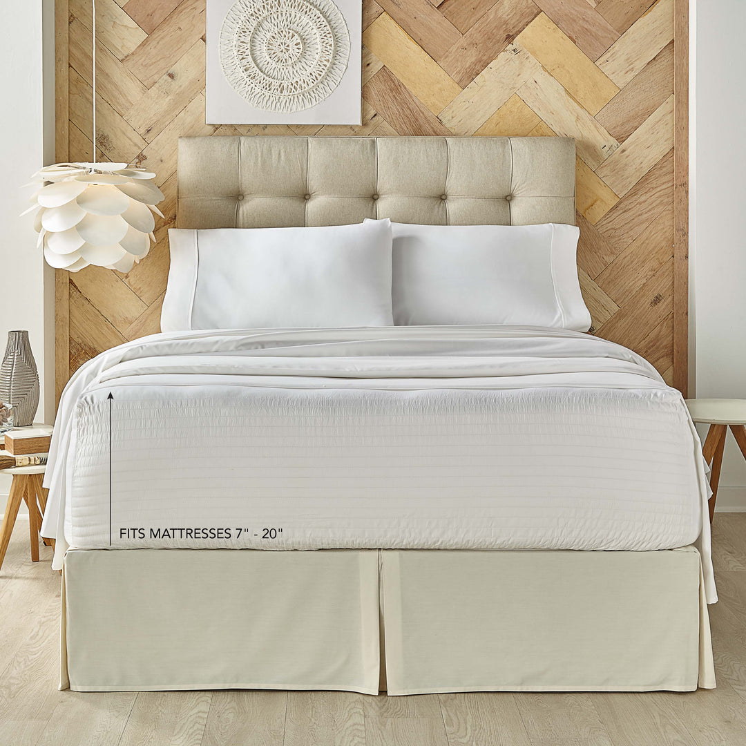 Royal Fit 500 Thread Count Adjustable 4-Piece Sheet Set By J Queen Sheet Set By J. Queen New York