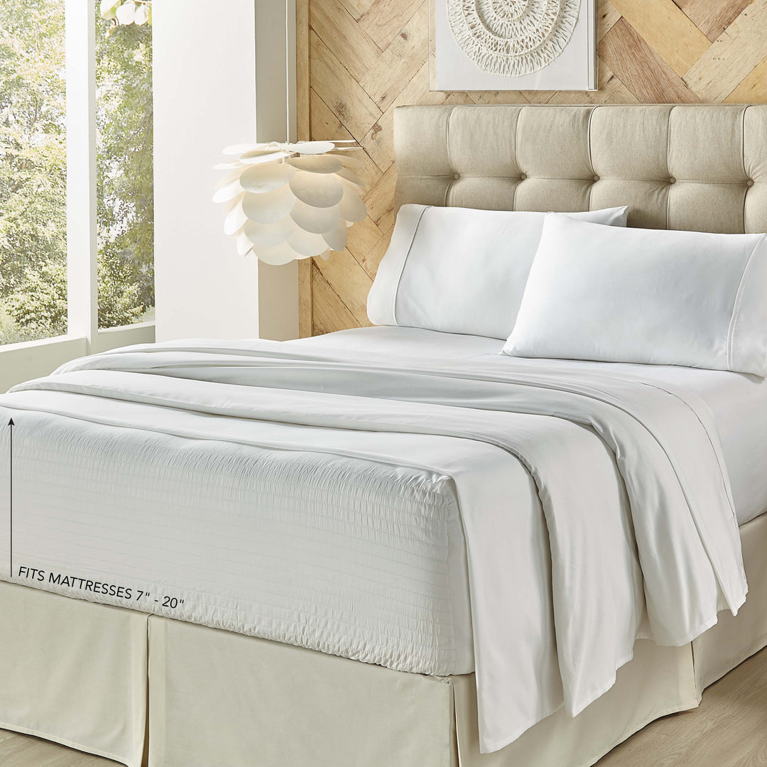 Royal Fit 500 Thread Count Adjustable 4-Piece Sheet Set By J Queen Sheet Set By J. Queen New York