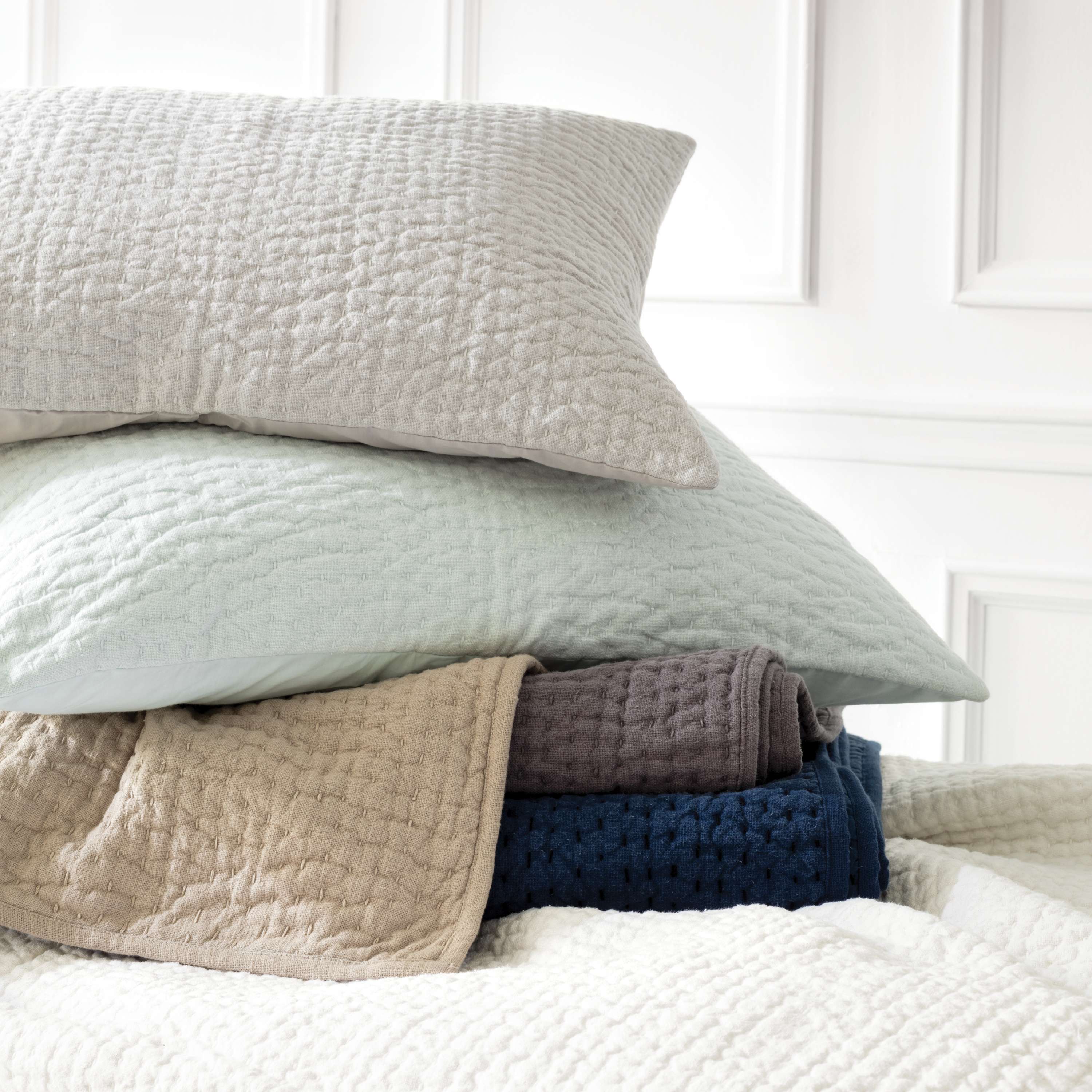 Seychelles Quilt Quilt Sets By Annie Selke
