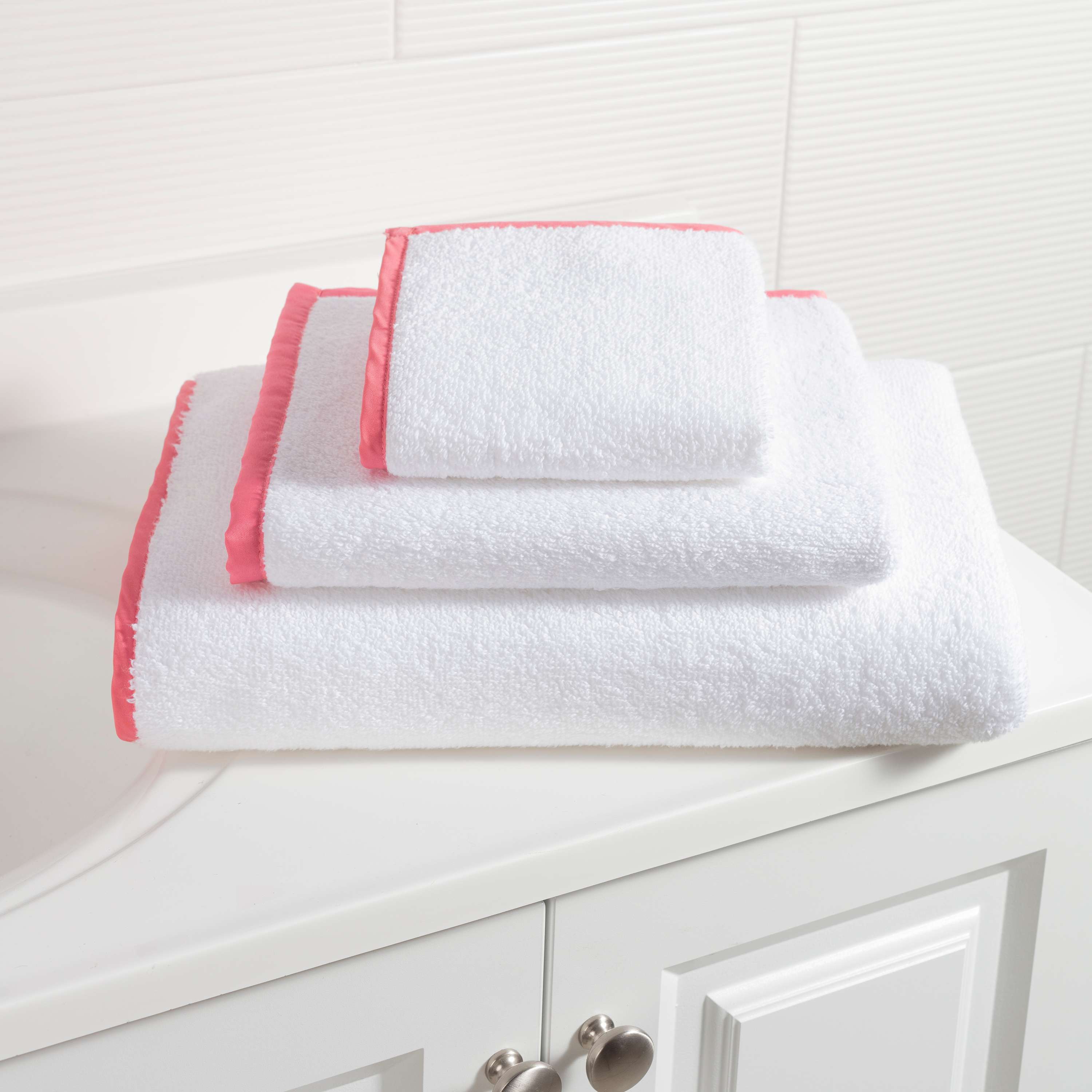 Signature Banded Towel Towels By Annie Selke