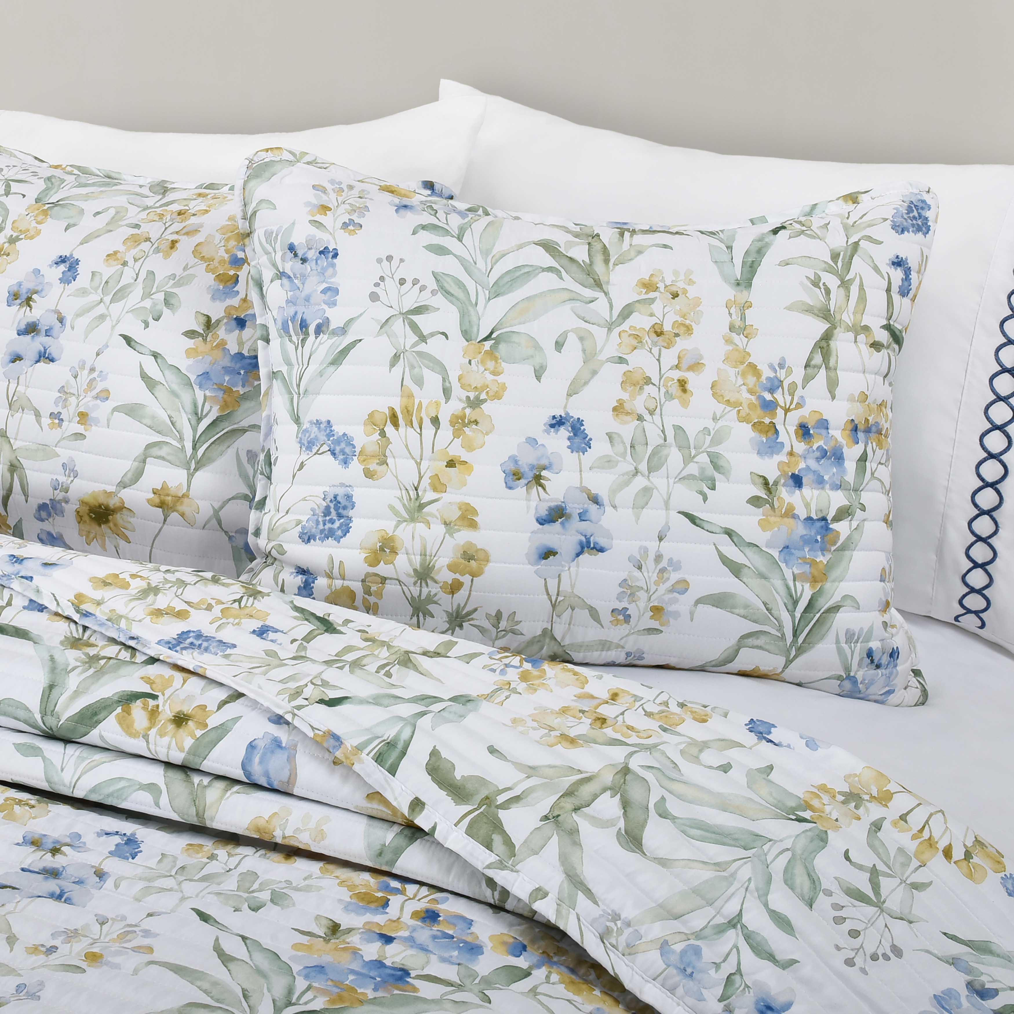 Tallulah Blue 3 Piece Quilt Set Quilt Sets By J. Queen New York