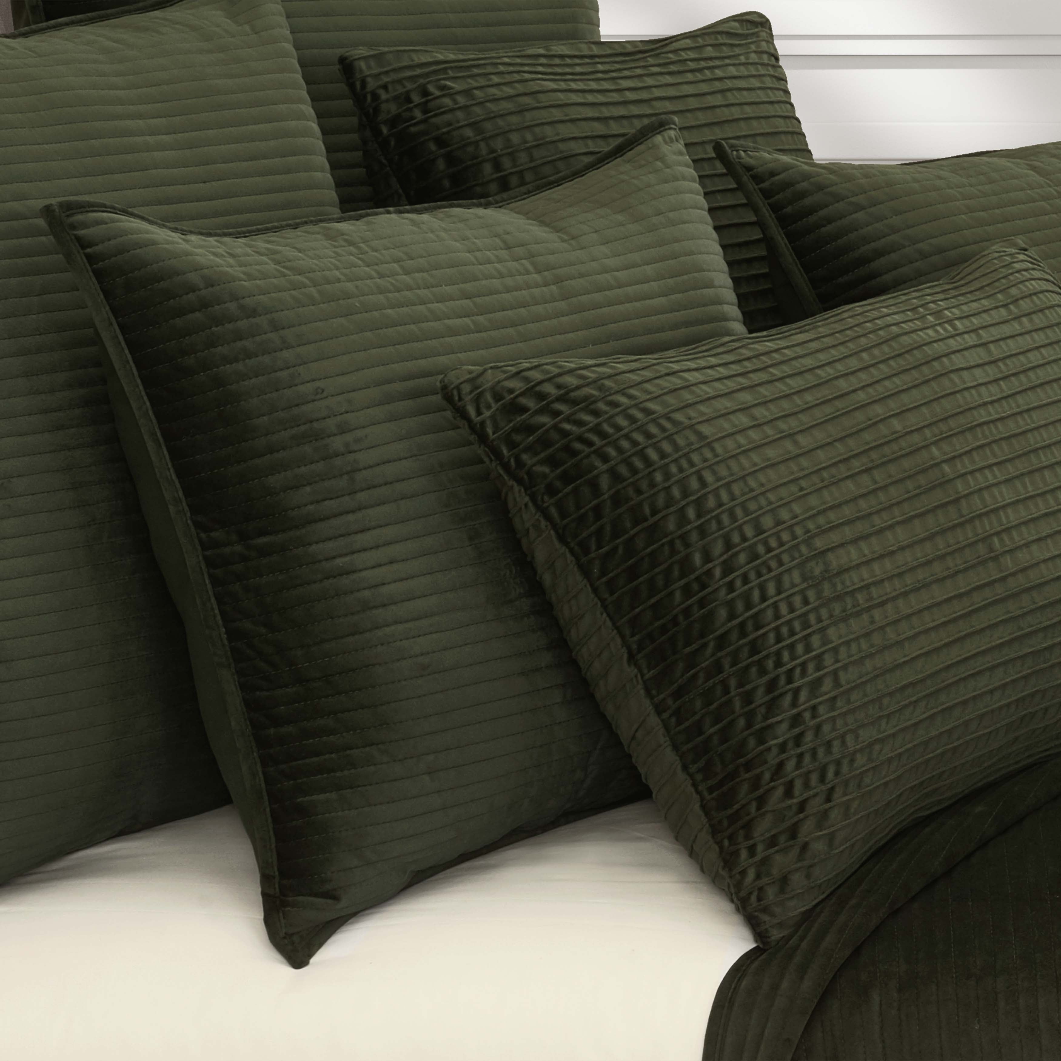 Townsend Quilt Quilt Sets By J. Queen New York