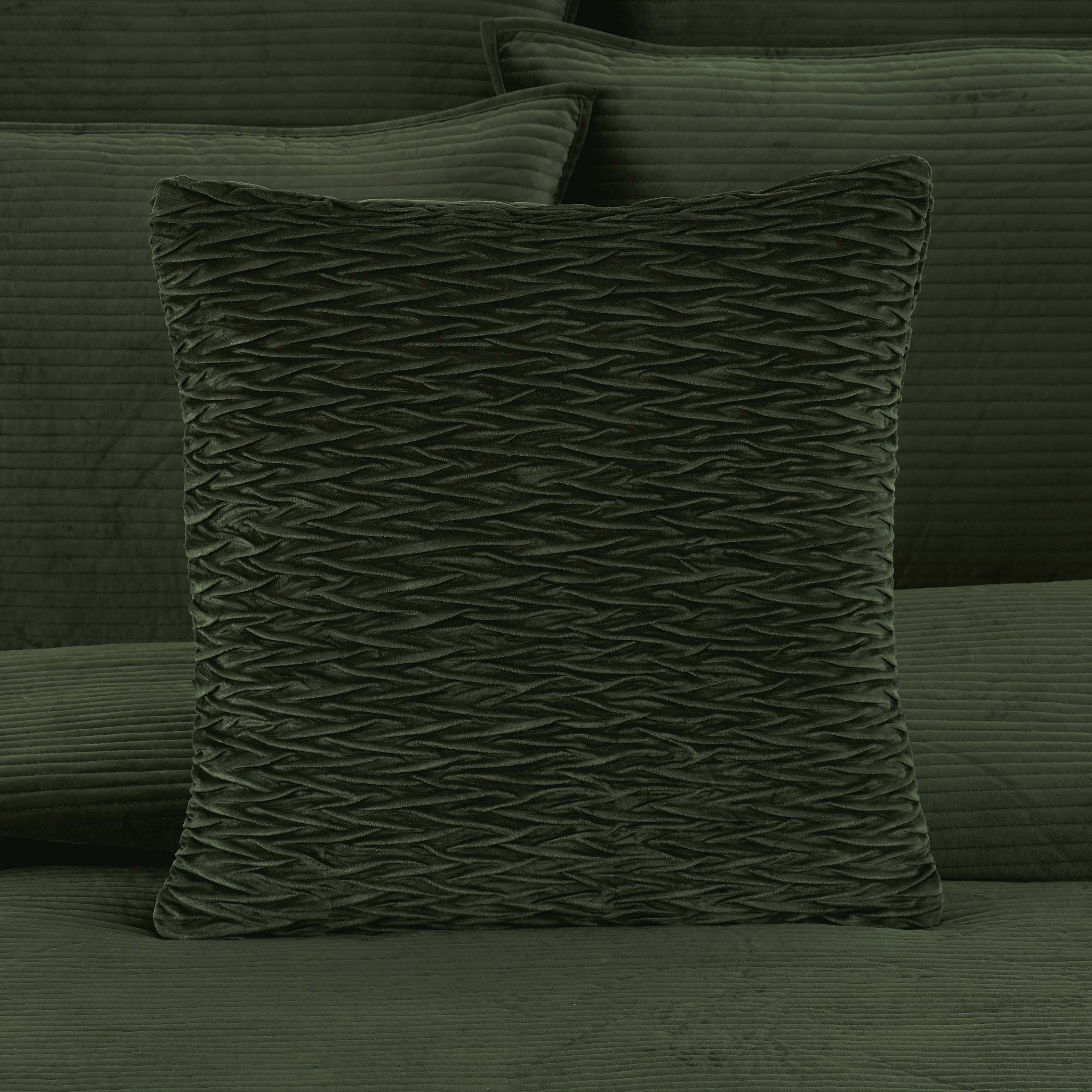 Townsend Ripple Square Decorative Throw Pillow 20" x 20" Throw Pillows By J. Queen New York