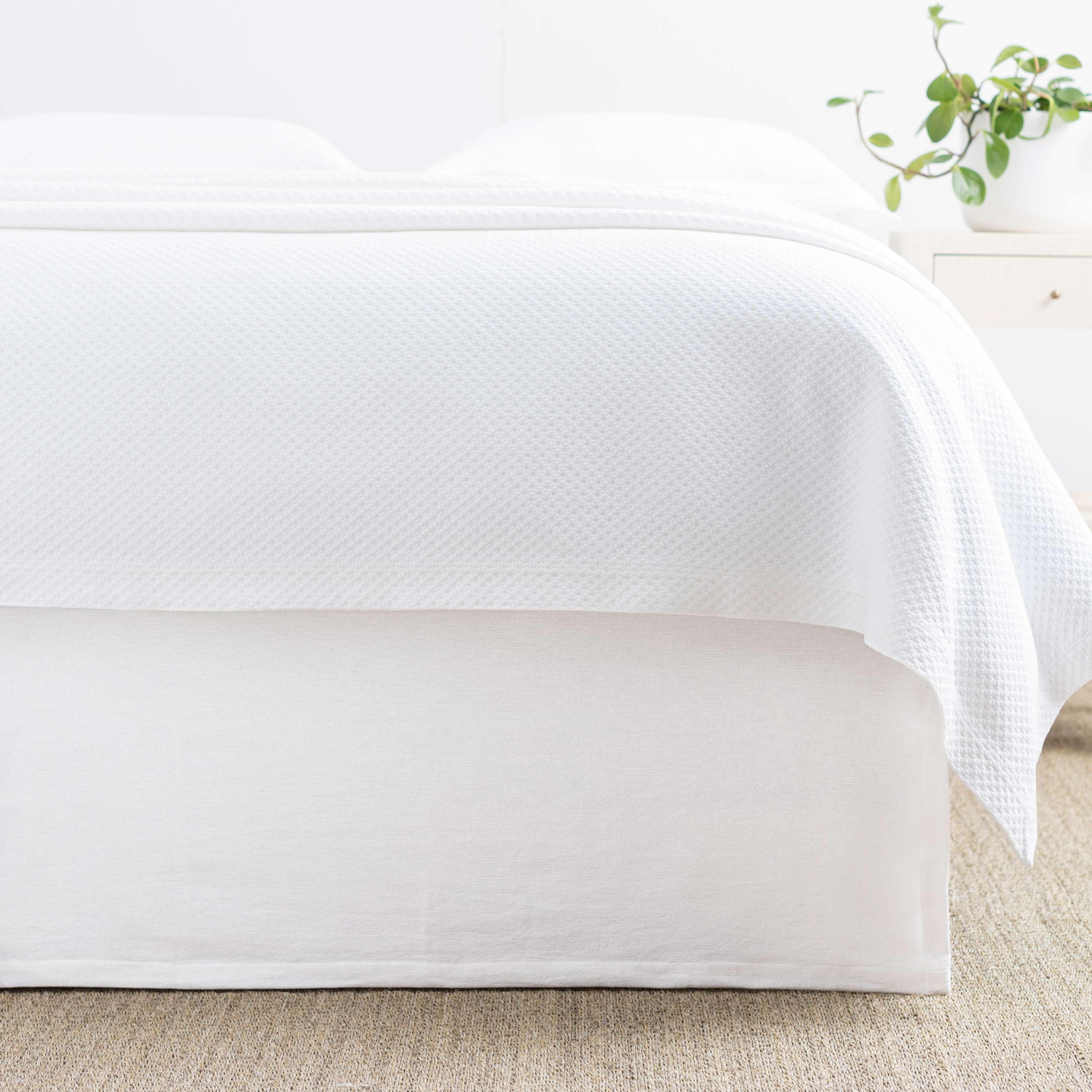 Wilton Bedskirt Bedskirt By Annie Selke