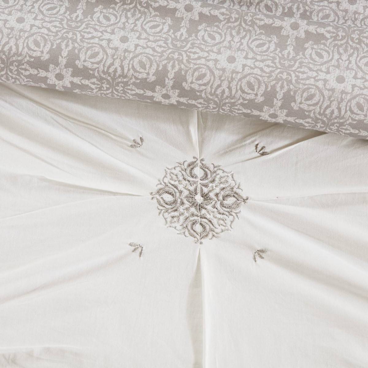 Malia 6 Piece Embroidered Cotton Reversible Comforter Set Comforter Sets By JLA HOME/Olliix (E & E Co., Ltd)