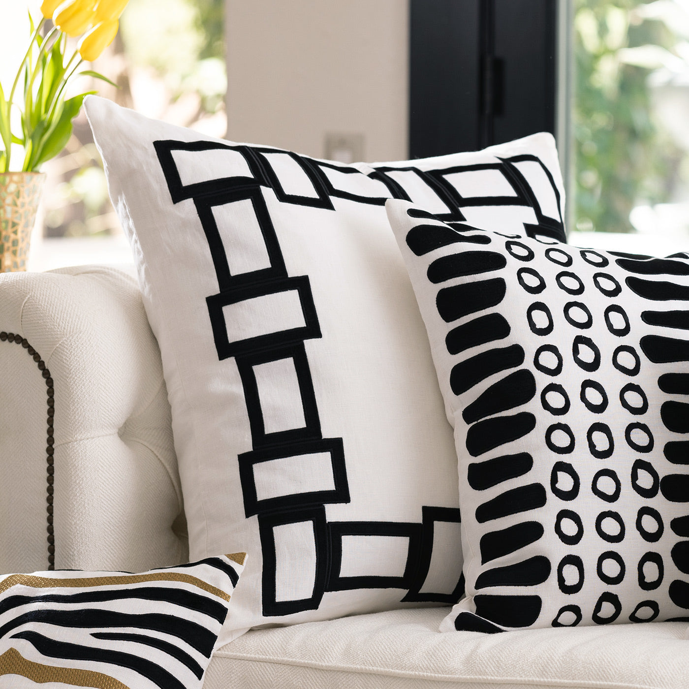 Peru White/Black Euro Border Decorative Throw Pillow 28" x 28" Throw Pillows By Lili Alessandra
