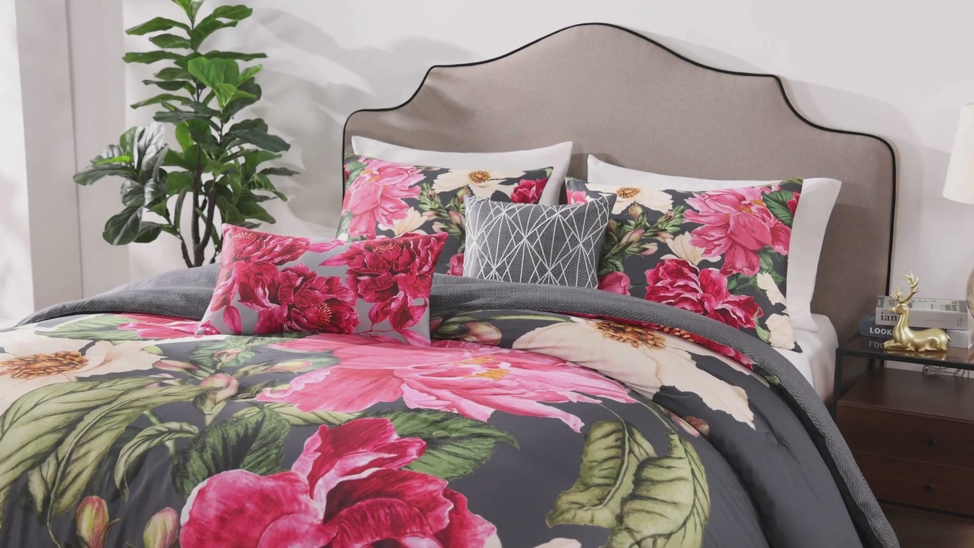 Bebejan Flower Garland 5 Piece Reversible Comforter Set Comforter Sets By Bebejan®