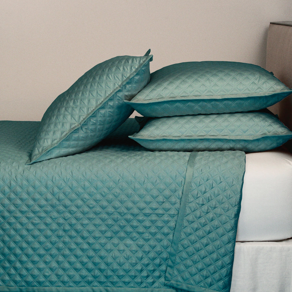 Double Diamond Coverlet Set Coverlet By Ann Gish