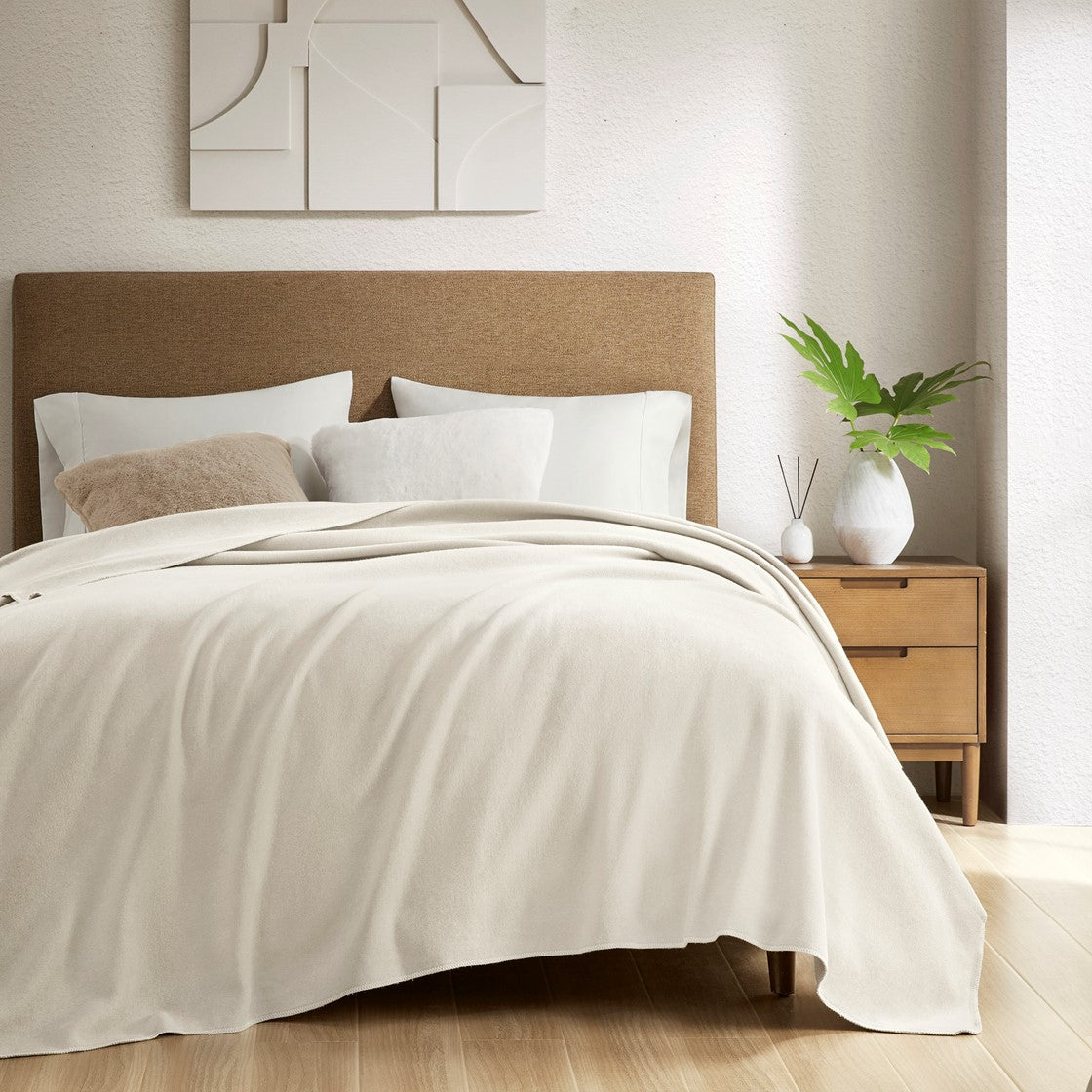 Andaz Ivory Blanket Blanket By Croscill Home LLC