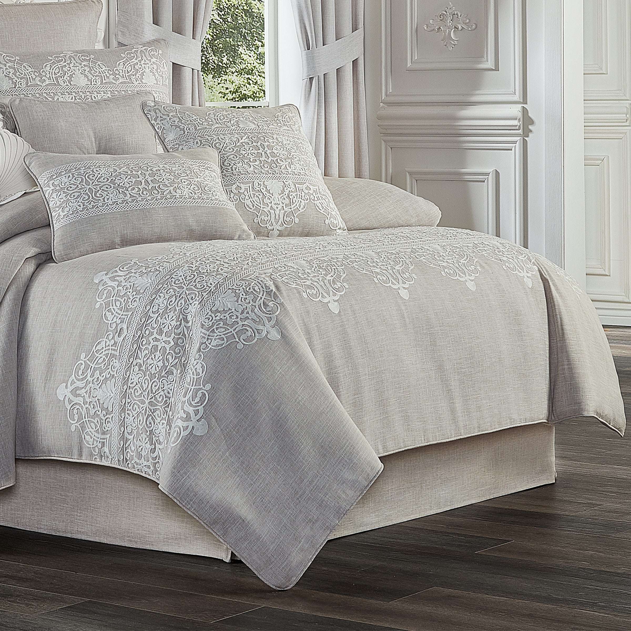 Aimee Beige 4-Piece Comforter Set By J Queen Comforter Sets By J. Queen New York