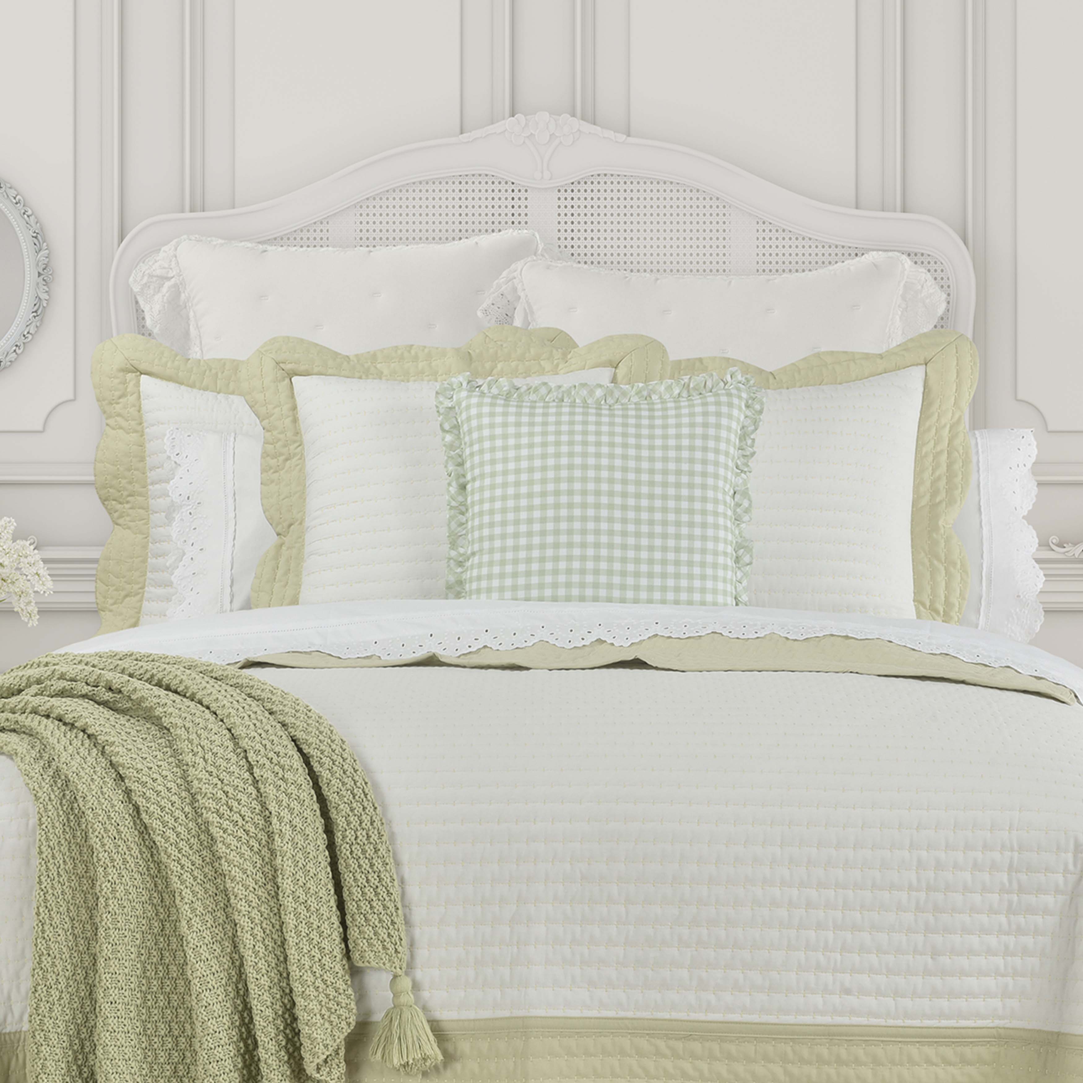 Amherst Green Quilt Quilt Sets By J. Queen New York