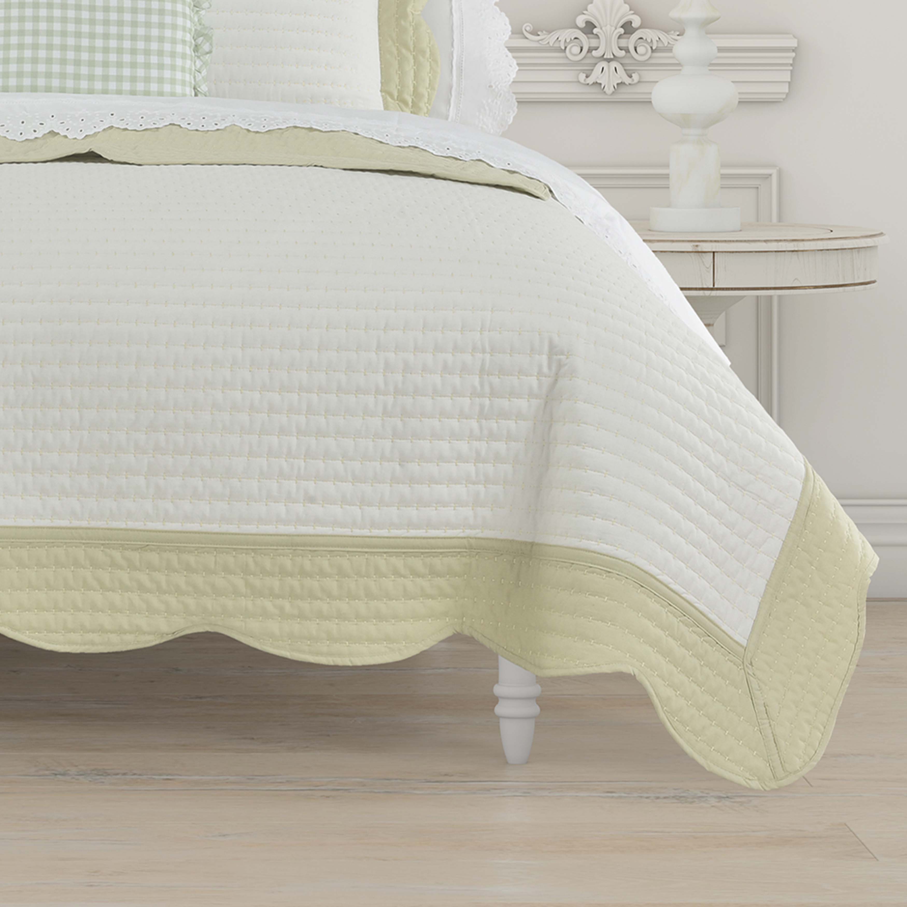 Amherst Green Quilt Quilt Sets By J. Queen New York