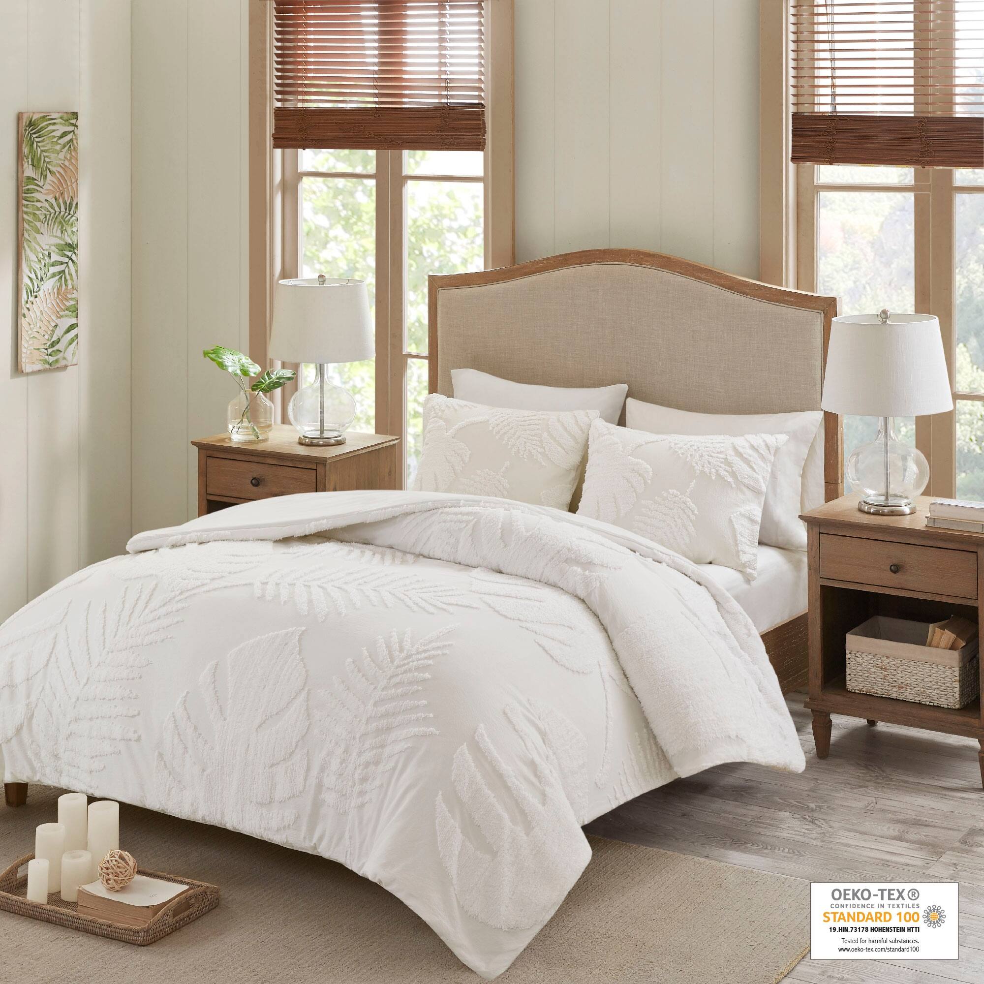 Tommy Scarf 3-Piece Comforter Set Comforter Sets By JLA HOME/Olliix (E & E Co., Ltd)