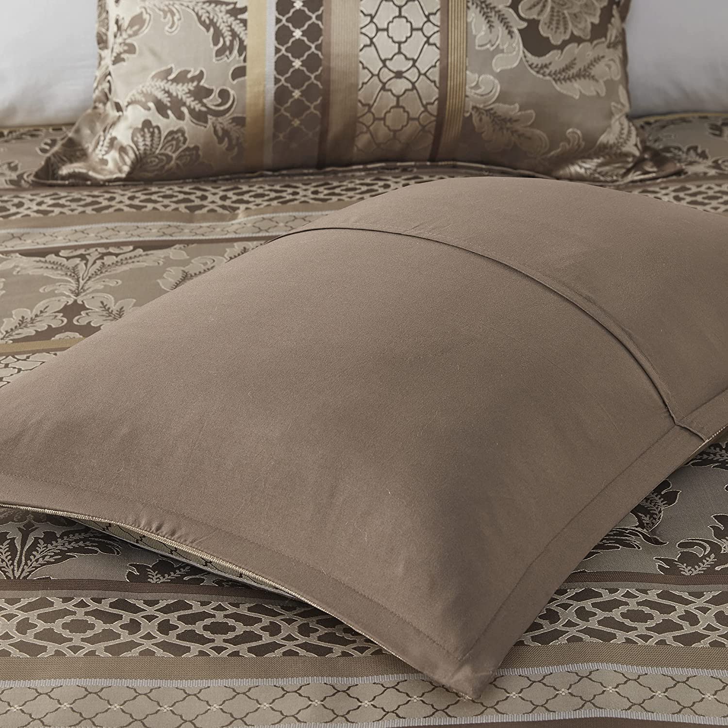 Classic Chain 7-Piece Comforter Set Comforter Sets By JLA HOME/Olliix (E & E Co., Ltd)