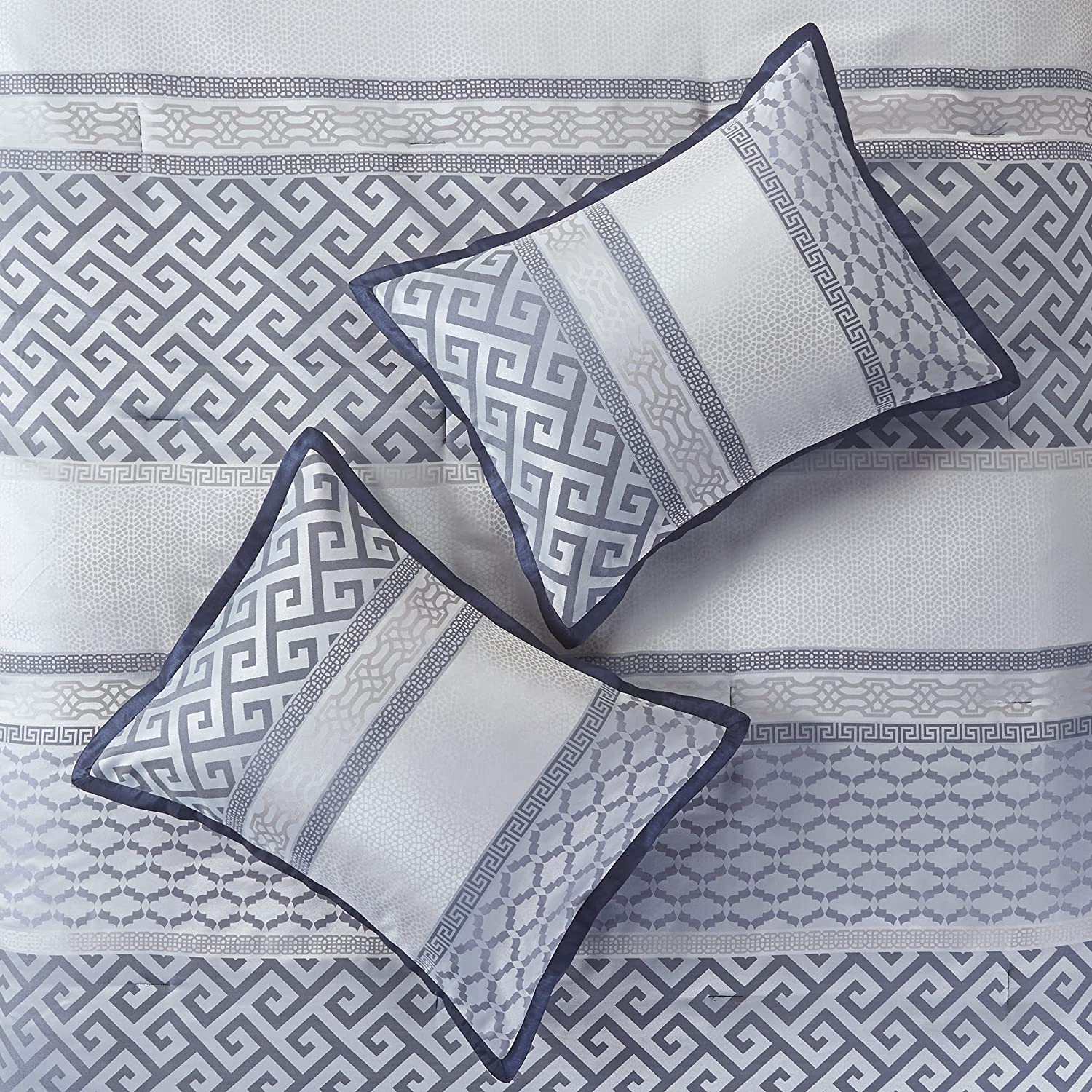 Coyuchi 7-Piece Comforter Set Comforter Sets By JLA HOME/Olliix (E & E Co., Ltd)