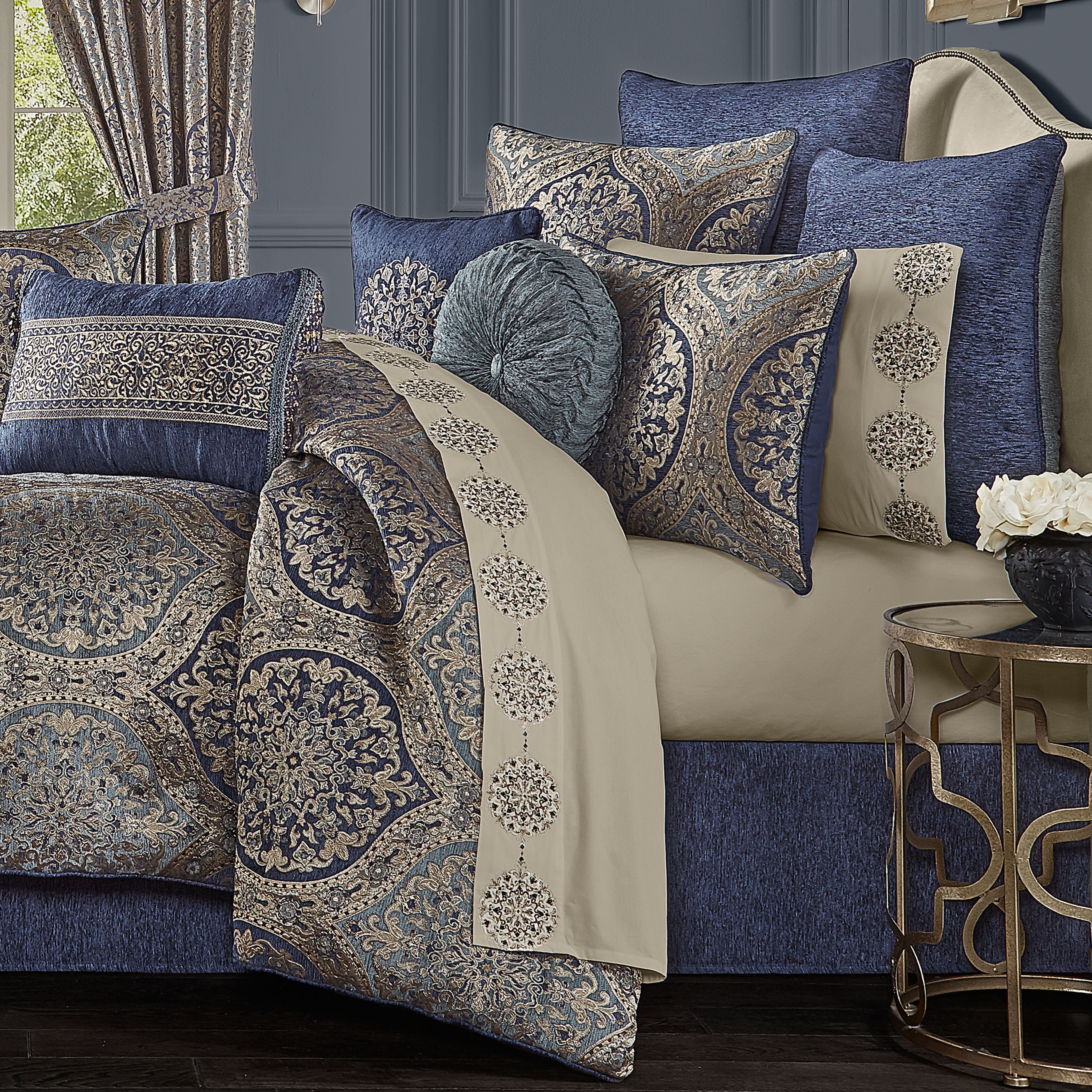 Botticelli Navy 4-Piece Comforter Set By J Queen Comforter Sets By J. Queen New York