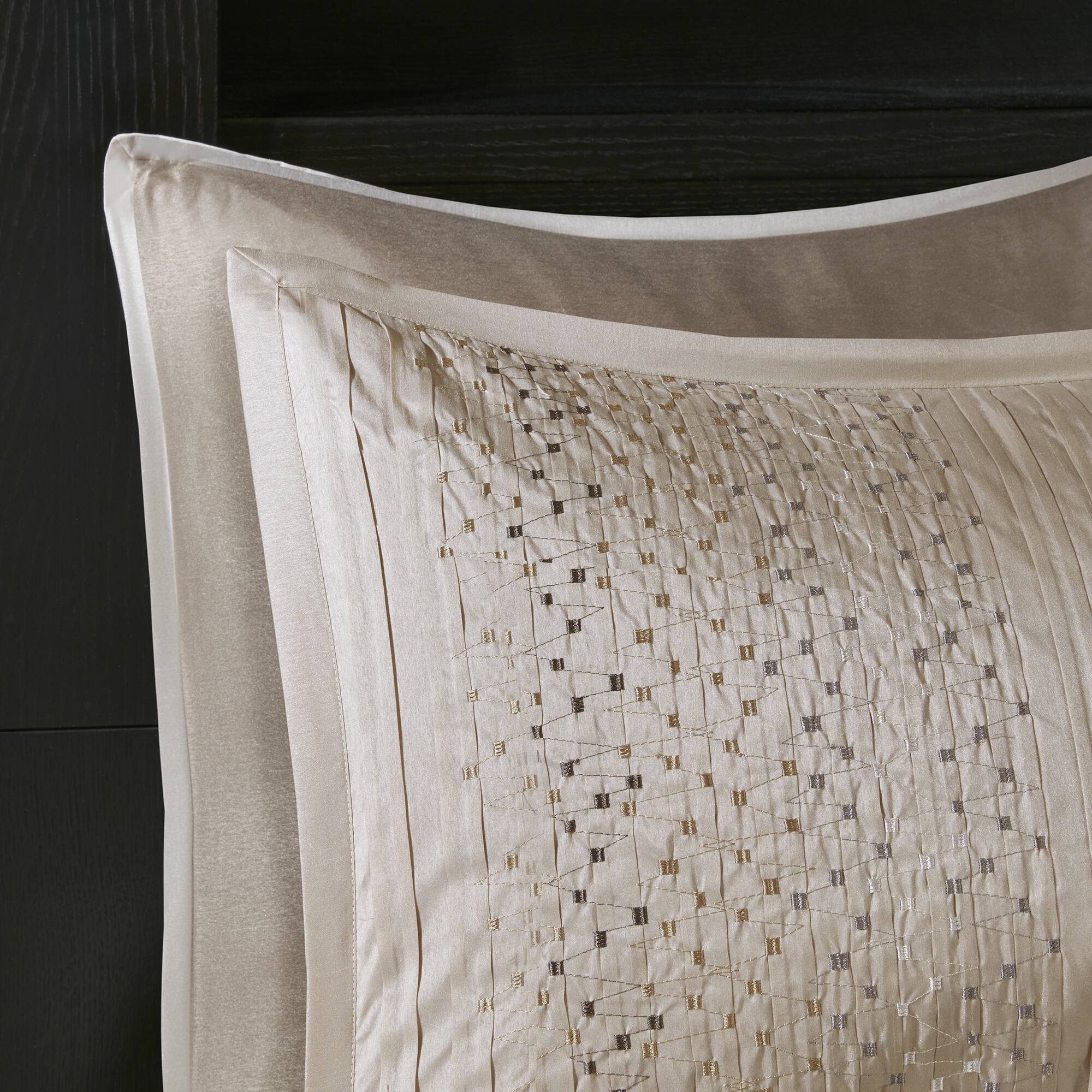 Typo Rell 8-Piece Comforter Set Comforter Sets By JLA HOME/Olliix (E & E Co., Ltd)
